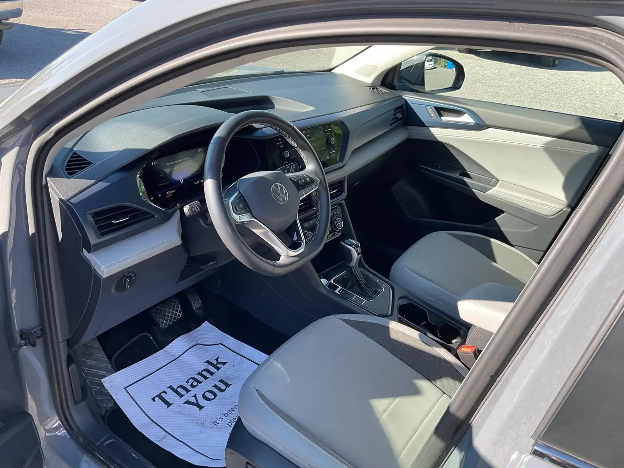Volkswagen Taos снимка Volkswagen Taos