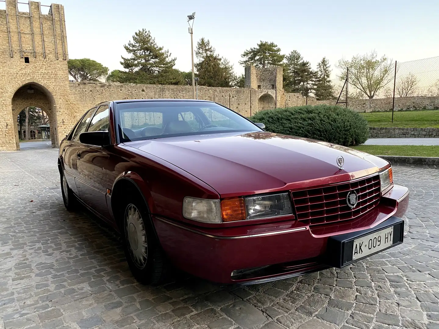 Cadillac Seville STS 4.9 V8 Rosso - 1