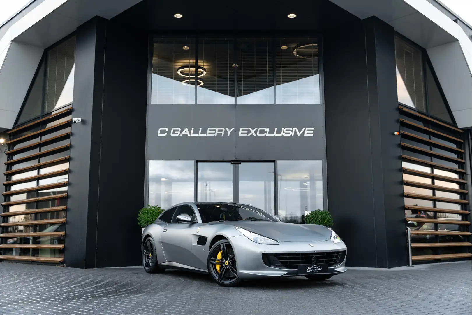 Ferrari GTC4 Lusso GTC4Lusso 6.3 V12 - Origineel NL | Grigio Titanio Grijs - 1