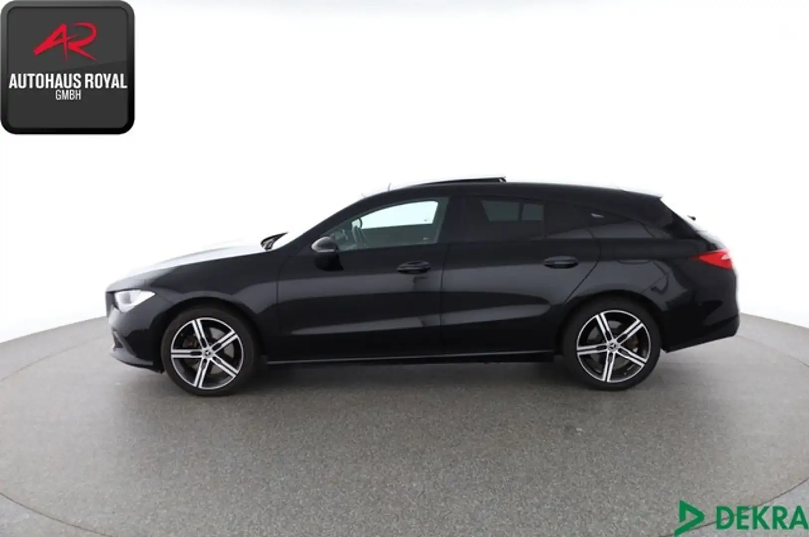 Mercedes-Benz CLA 250 Shooting Brake e NIGHTPAKET,360GRAD,PANO crna - 2