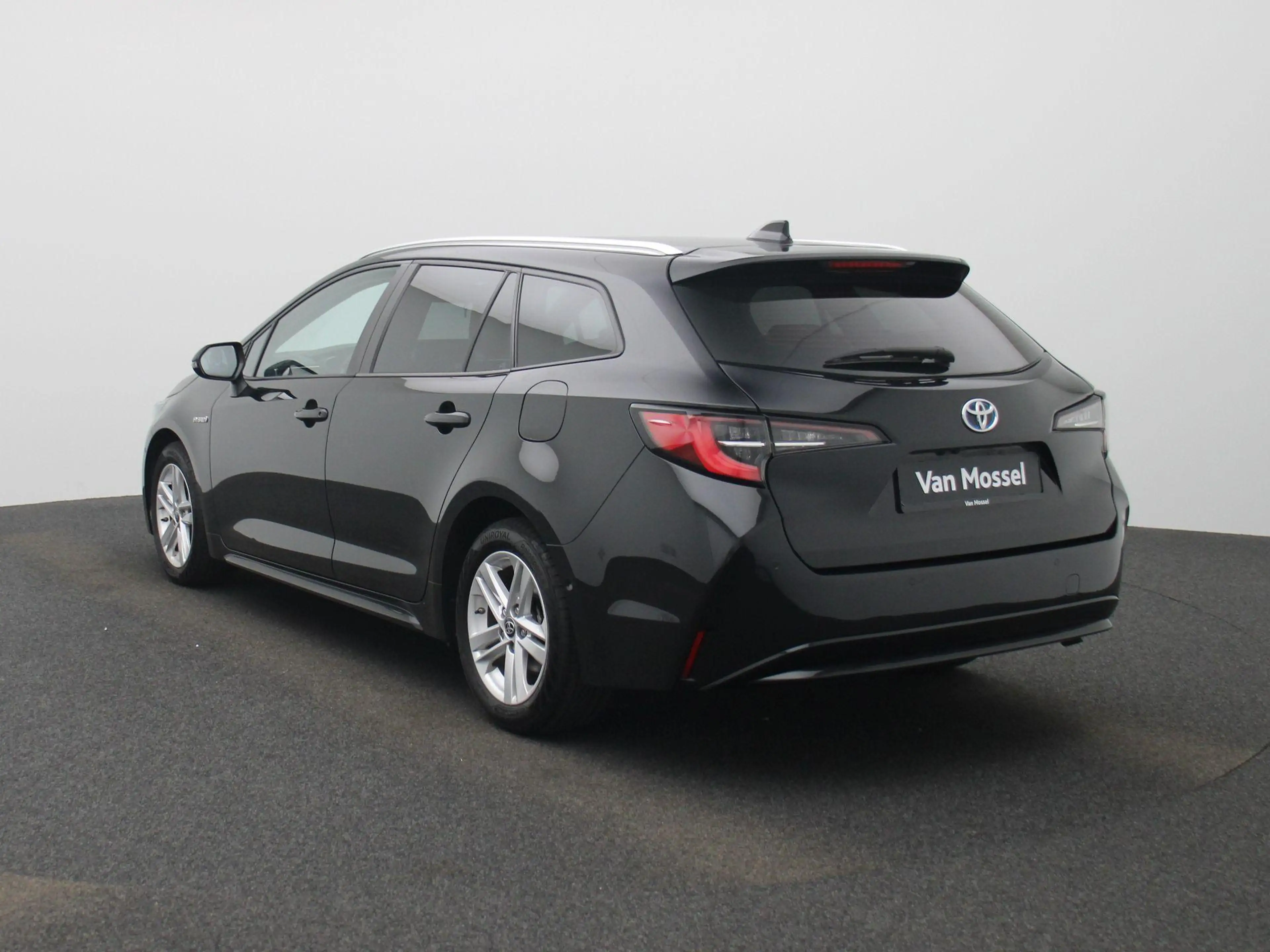Toyota Corolla Touring Sports 1.8 Hybrid e-CVT Camera | PDC V+A | — photo 2
