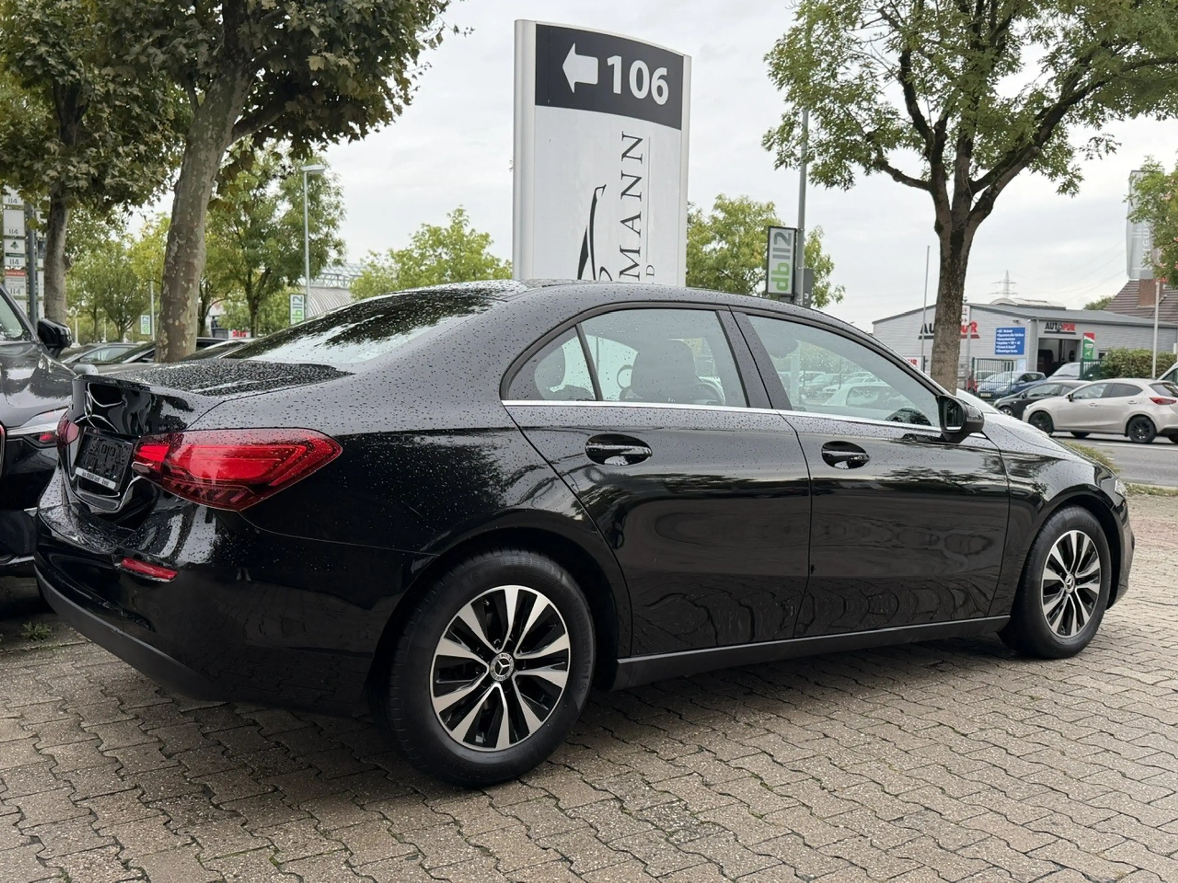 Mercedes-Benz A 200 d 8G-DCT Lim. Entry | RFK | DAB — photo 6