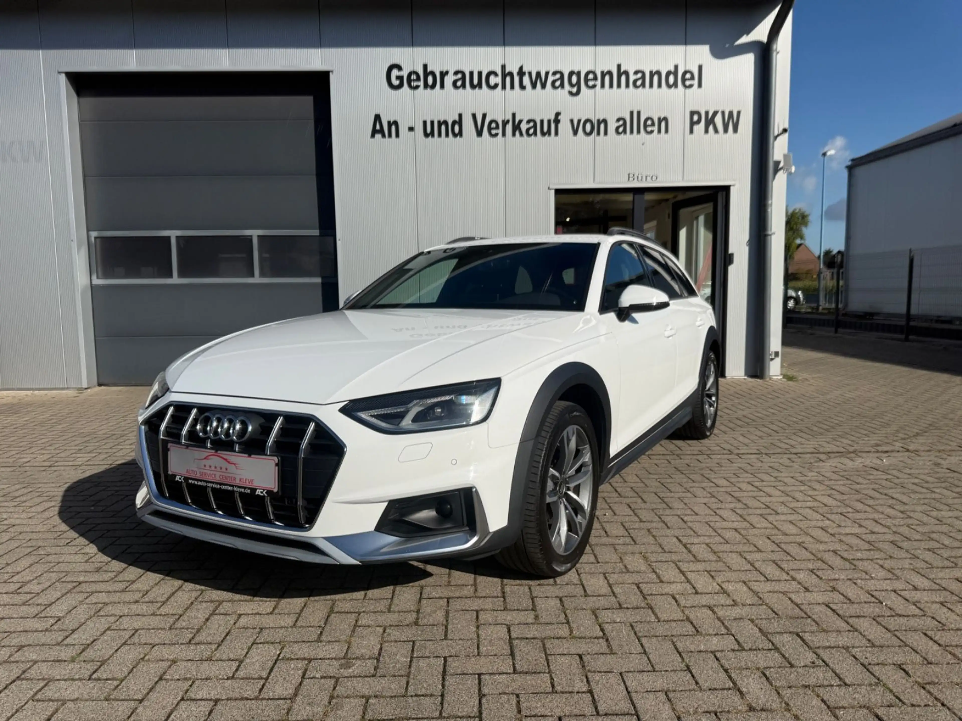 Audi A4 allroad quattro 40 TDI*MMI*ACC*AHK*SHZ*PDC