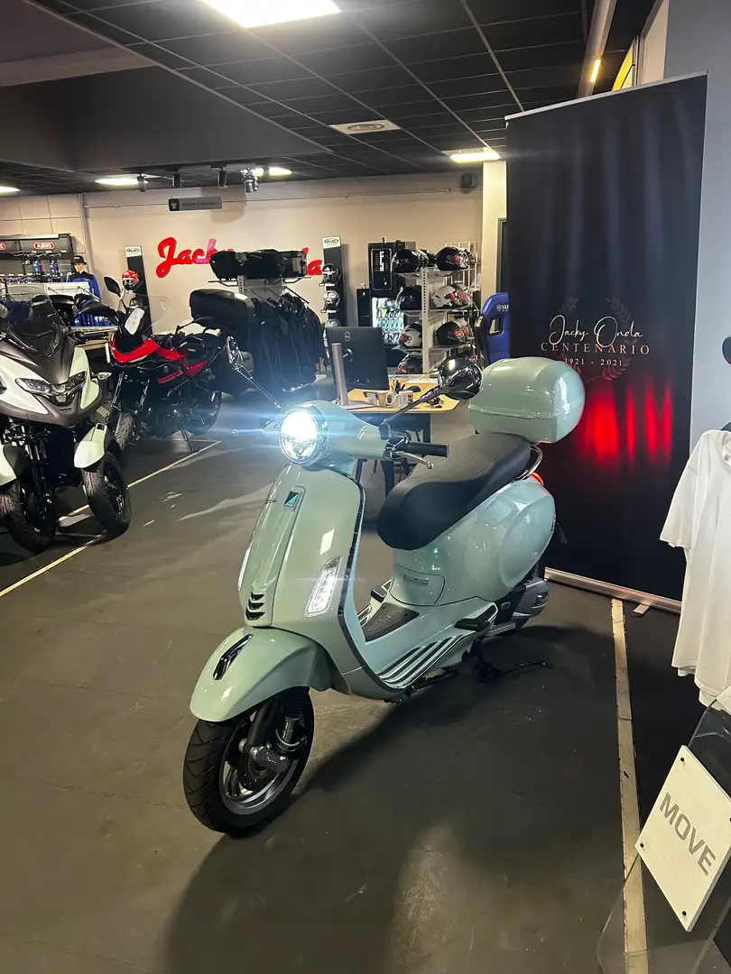 Piaggio Primavera Verde - 2