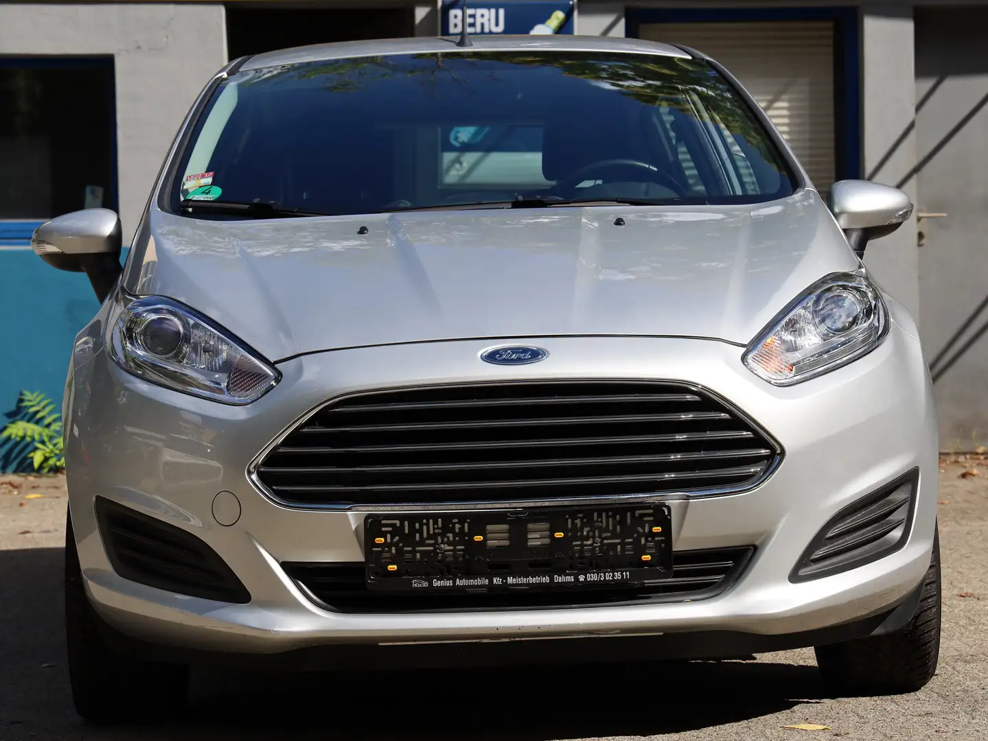 Ford Fiesta Fiesta 1.0 Kilometerstand 13260 Silber - 1