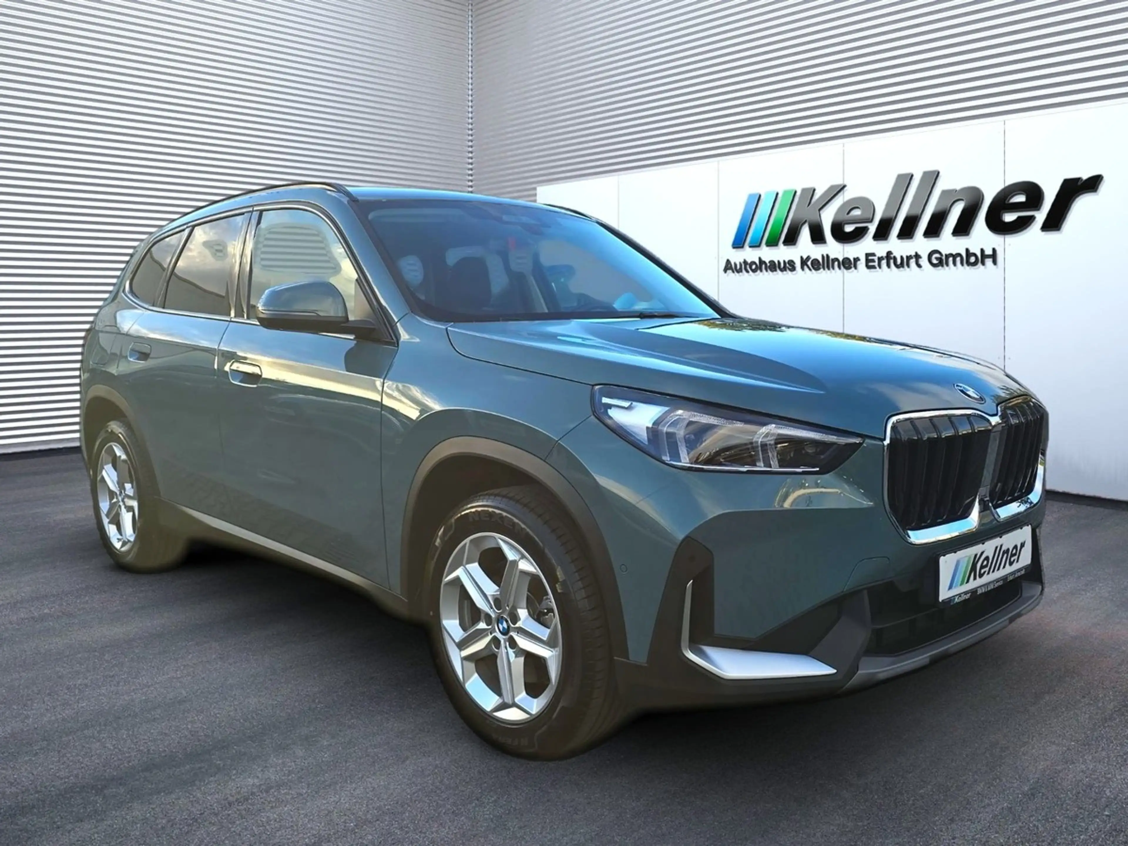 BMW X1 20i AHK+aLED+Head-Up+360°+ACC+Harman&Kardon — photo 7