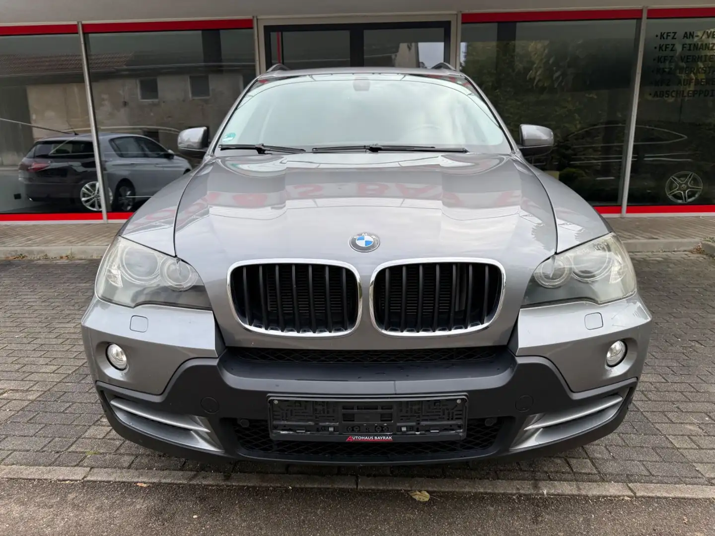 BMW X5 3.0d,Leder,Xenon,Navi,El-Sitze,AHK Grau - 2