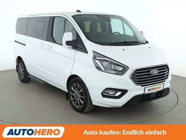 Ford Tourneo Custom view 8