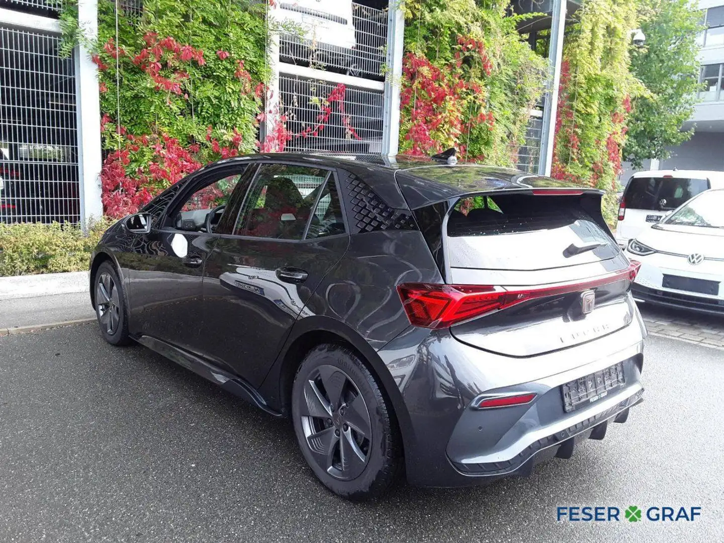 CUPRA Born 150 (62 kWh) LED ACC Sitzheizung Gris - 2