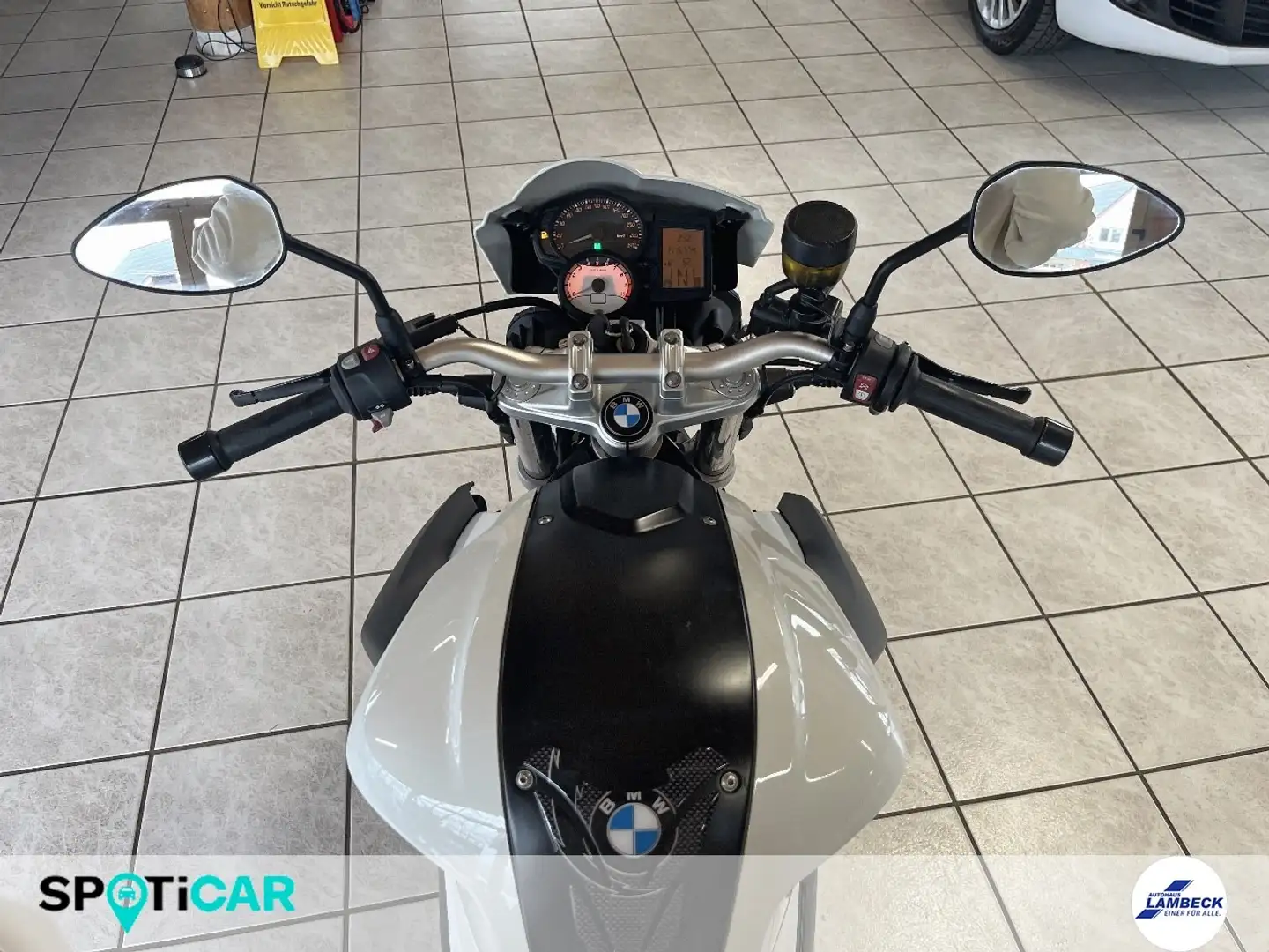 BMW F 800 R Blanco - 2