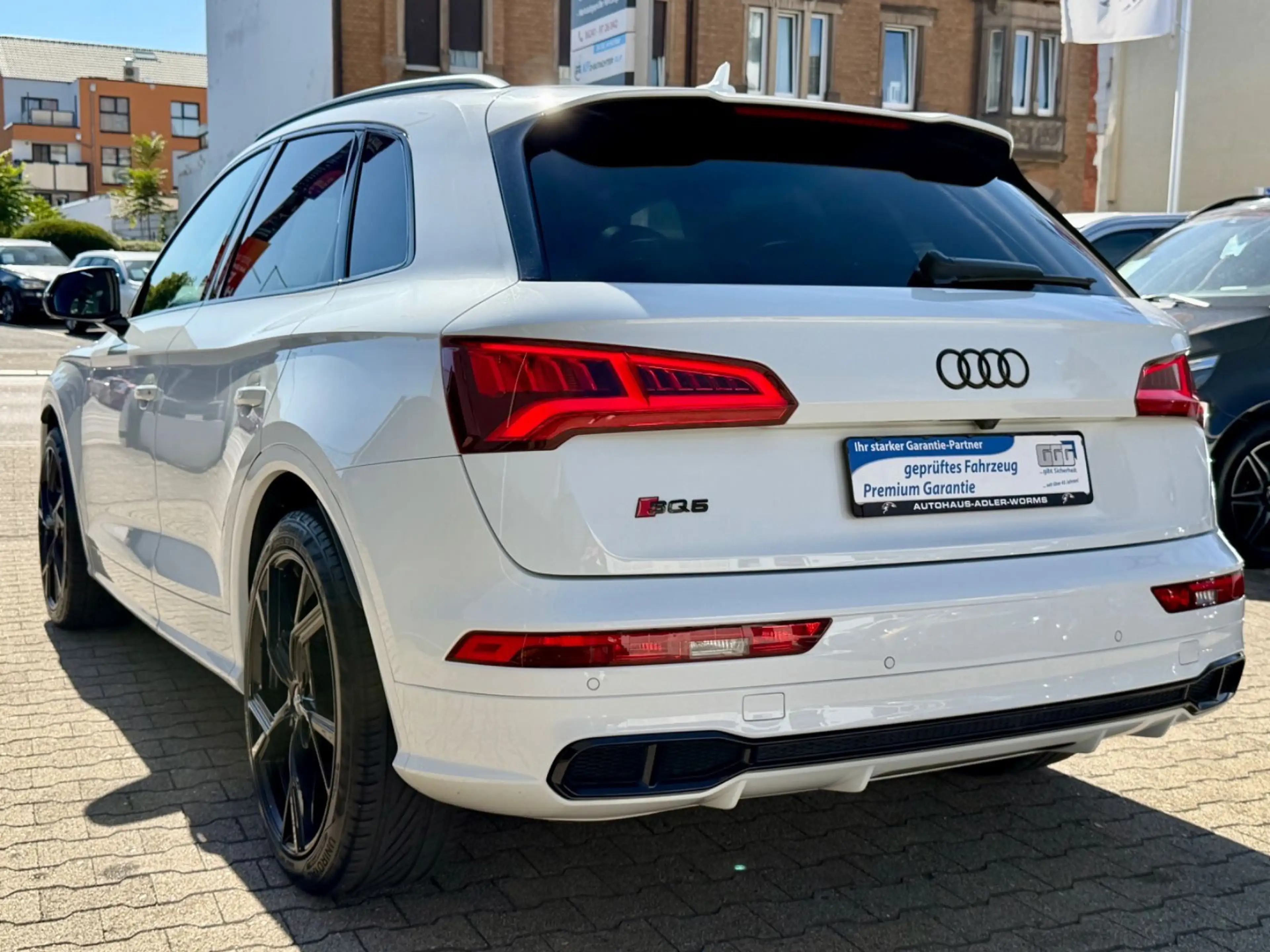 Audi SQ5 3.0TDI quattro*2HD*HUD*ACC*PANO*MTRX*B&O*AHK — photo 12