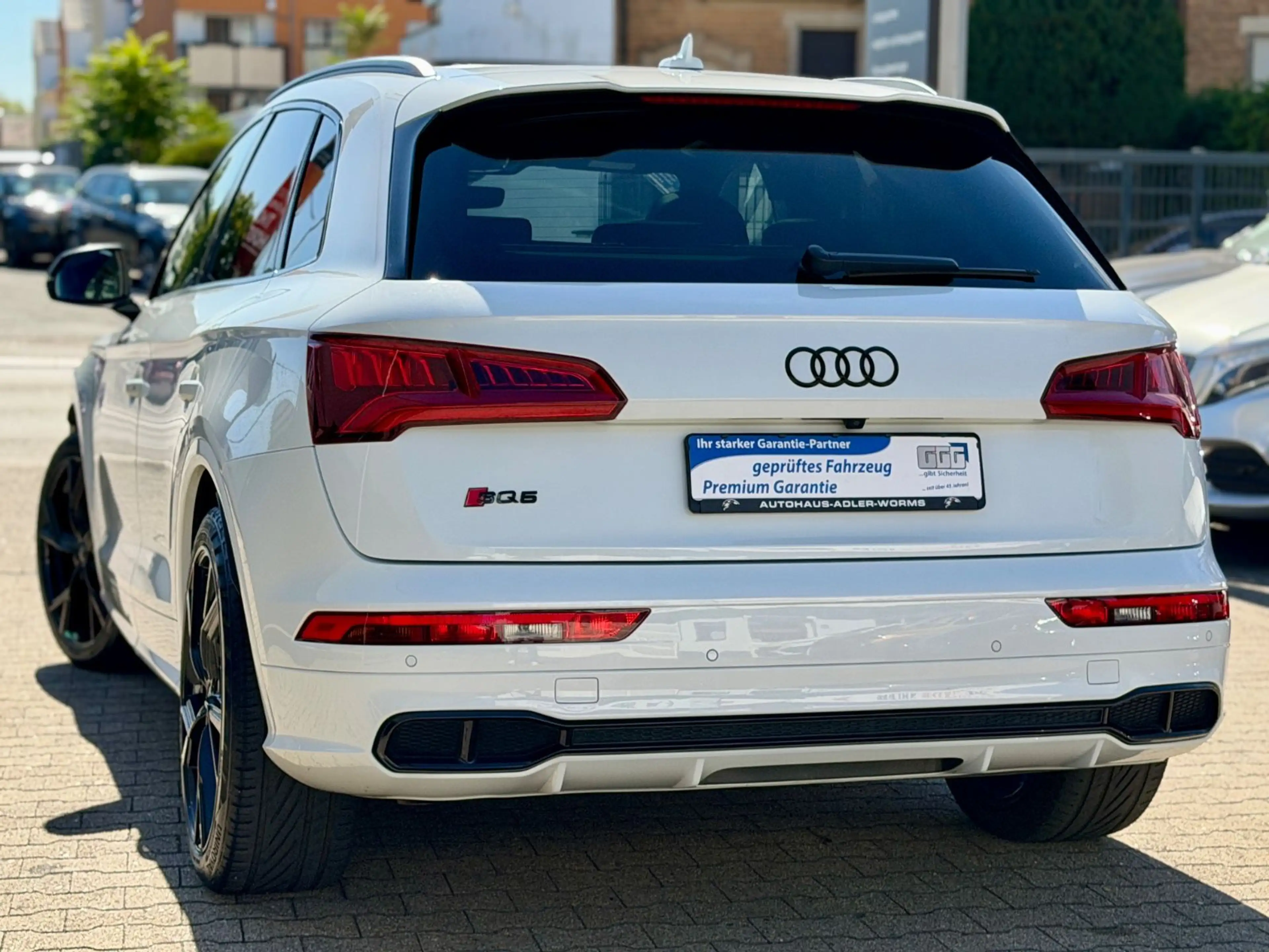 Audi SQ5 3.0TDI quattro*2HD*HUD*ACC*PANO*MTRX*B&O*AHK — photo 10