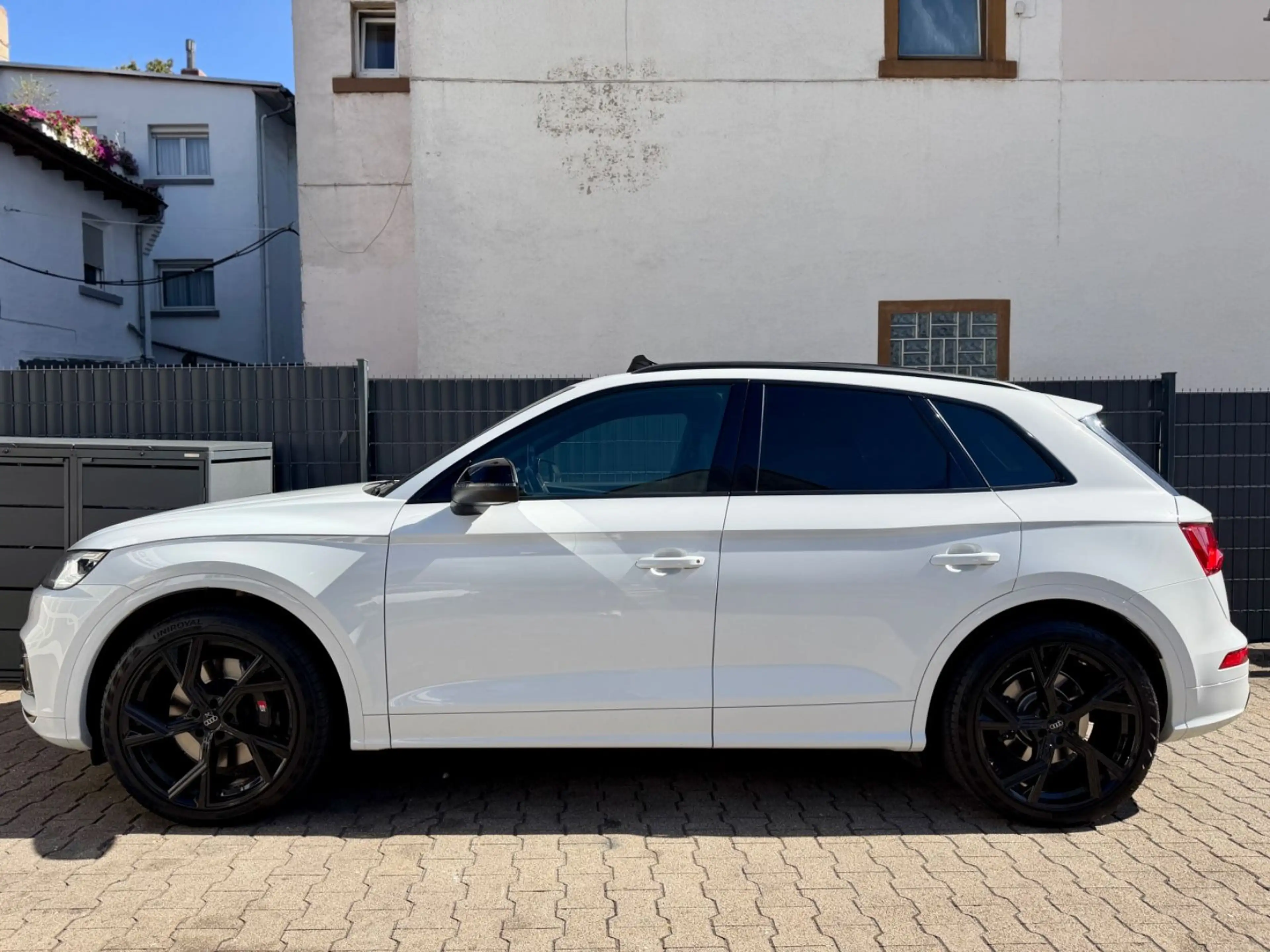 Audi SQ5 3.0TDI quattro*2HD*HUD*ACC*PANO*MTRX*B&O*AHK — photo 9