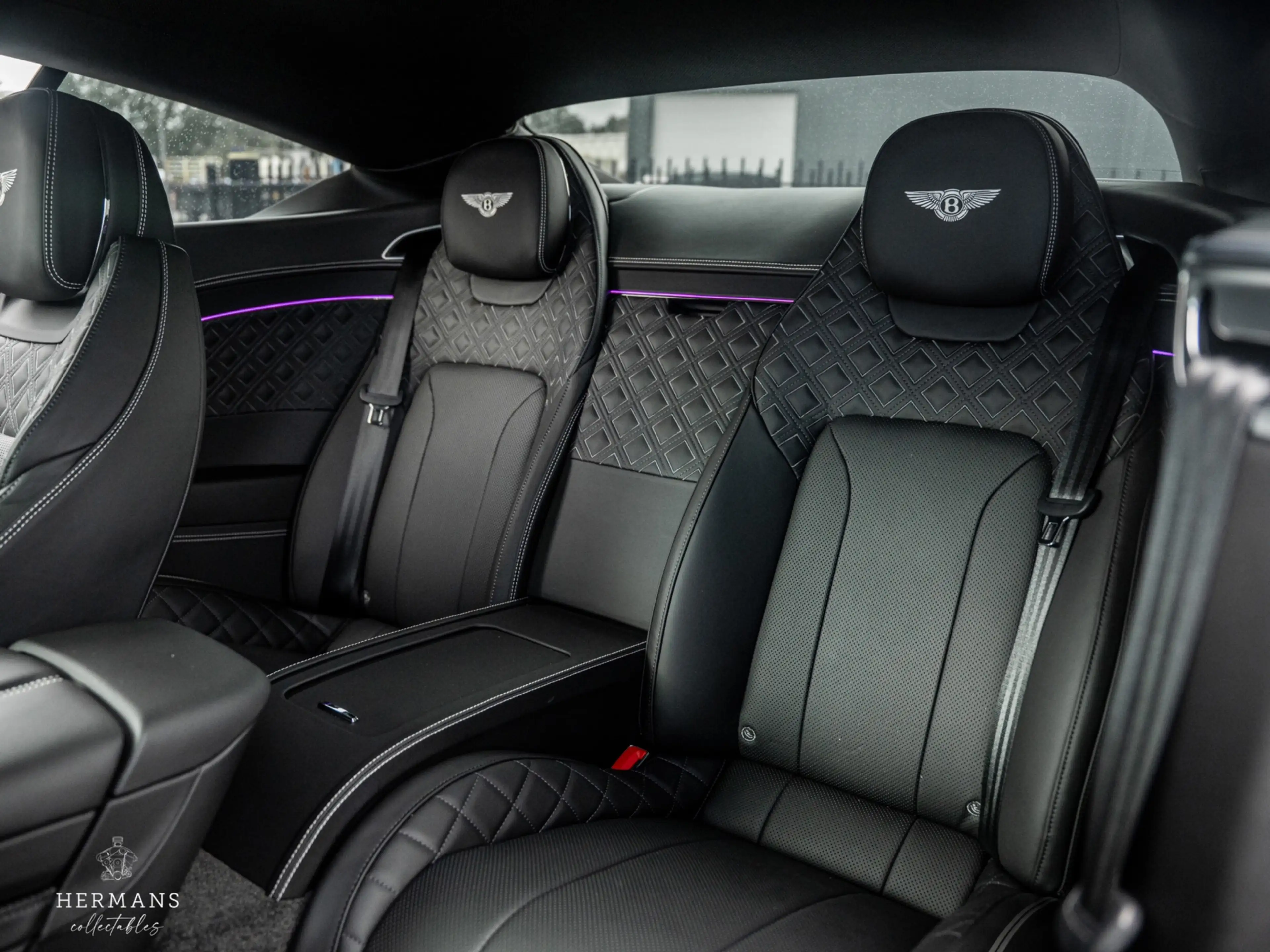 Bentley Continental GT 4.0 V8 / Massage / Adaptive / Perfect History — photo 35