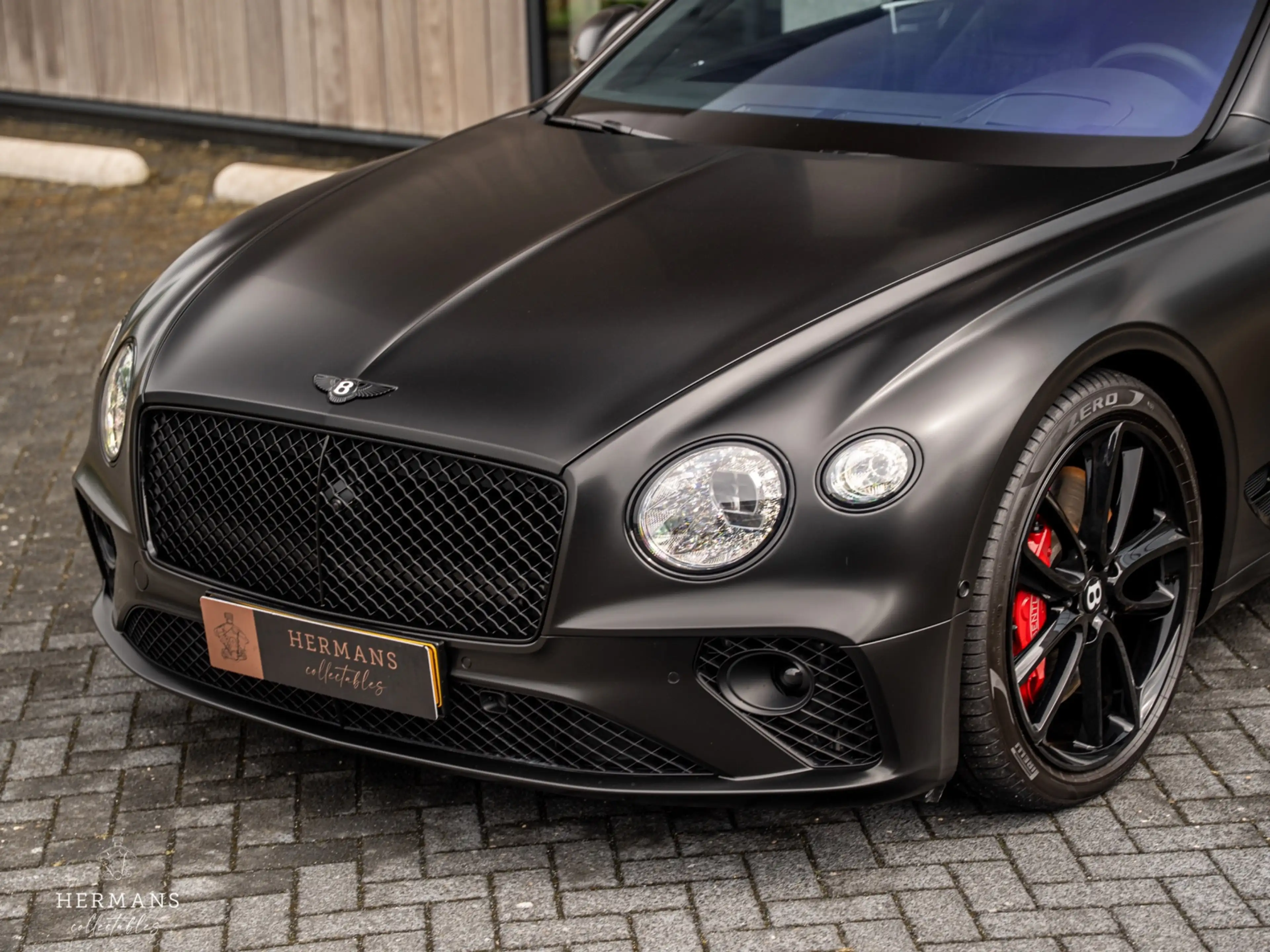 Bentley Continental GT 4.0 V8 / Massage / Adaptive / Perfect History — photo 4