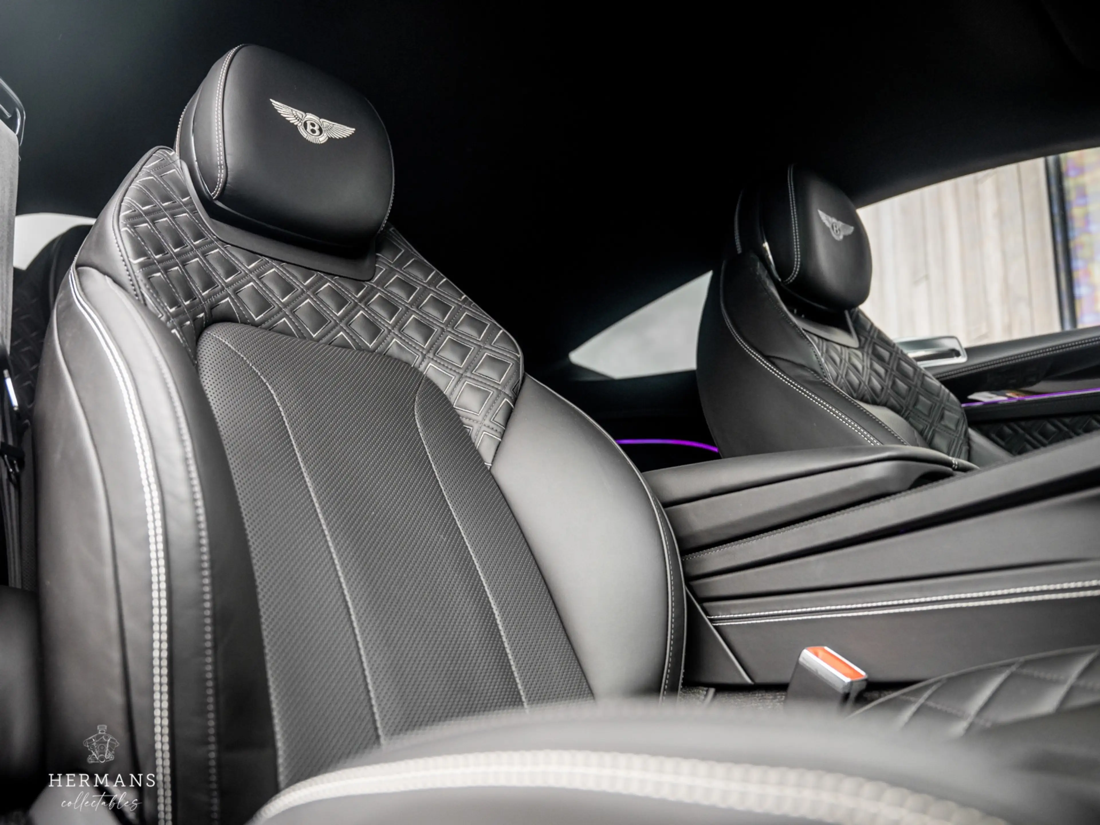 Bentley Continental GT 4.0 V8 / Massage / Adaptive / Perfect History — photo 23