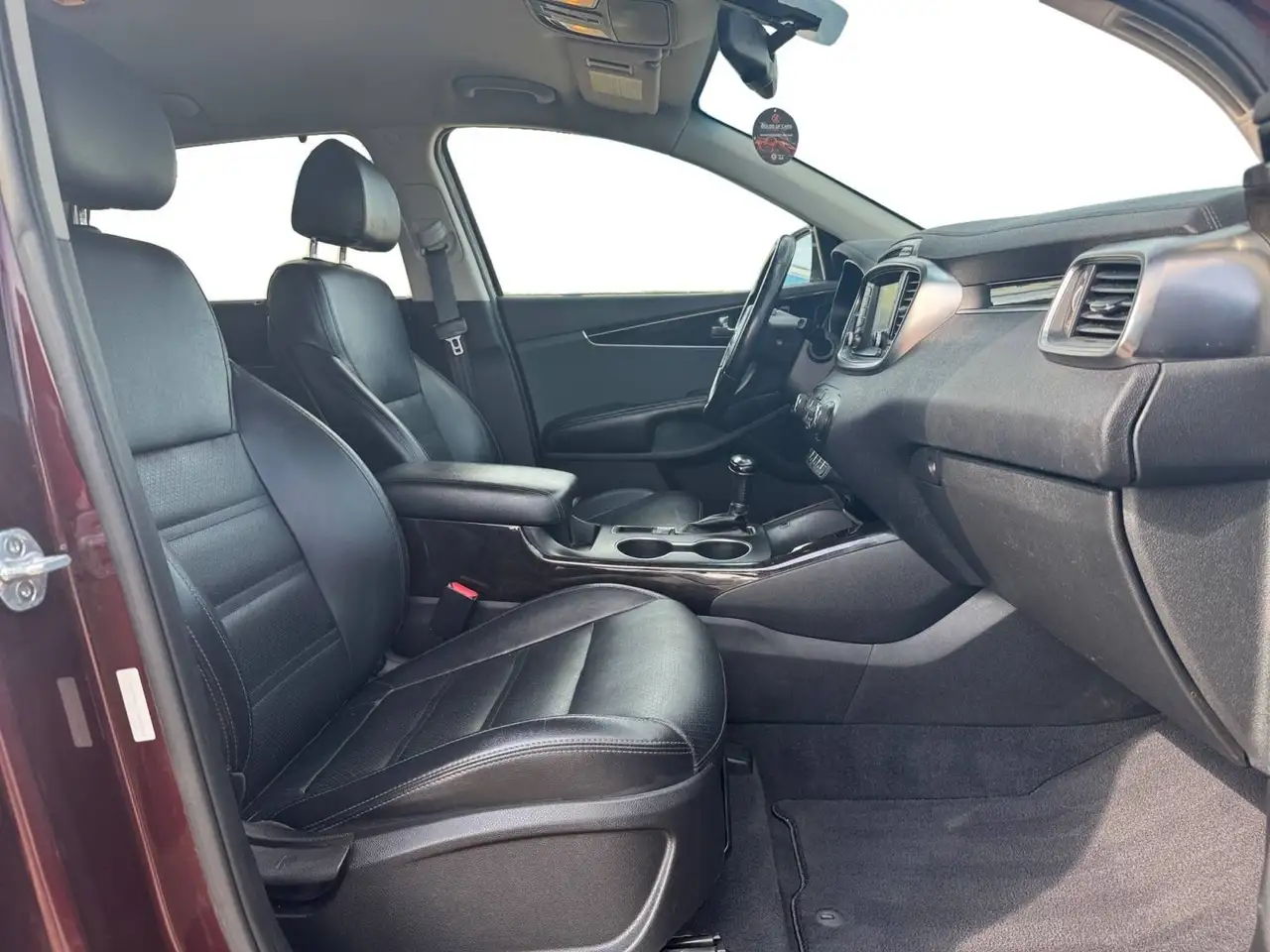 Kia Sorento снимка Kia Sorento