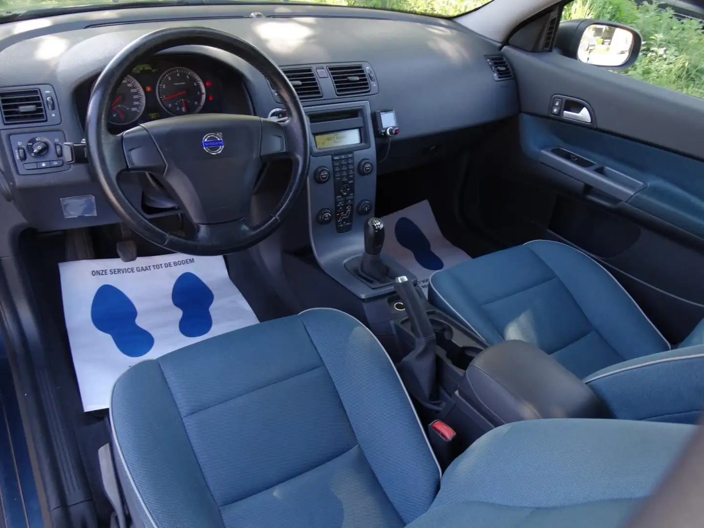 Volvo C30 1.8 Kinetic - CLIMATE CONTROL / AIRCO - TREKHAAK - Azul - 2