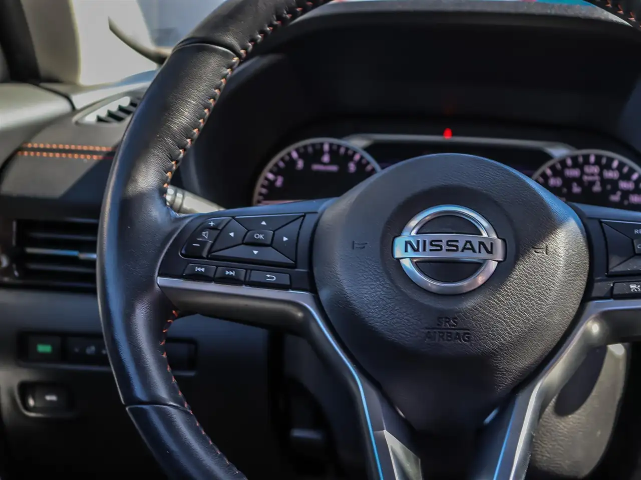 Nissan Sentra снимка Nissan Sentra