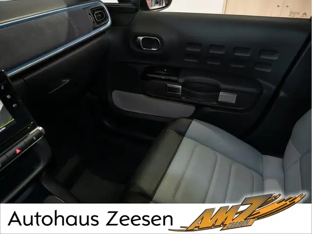 Citroen C3 view 12