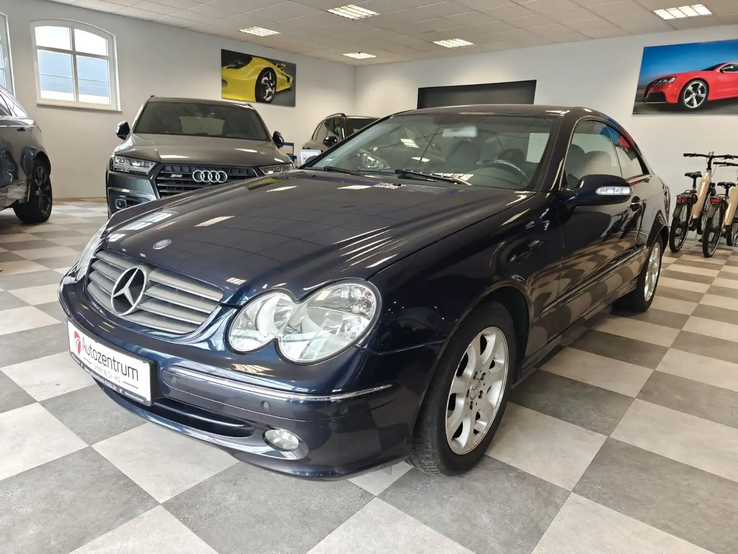 Mercedes-Benz CLK 320 CLK Coupe CLK 320 Blau - 1