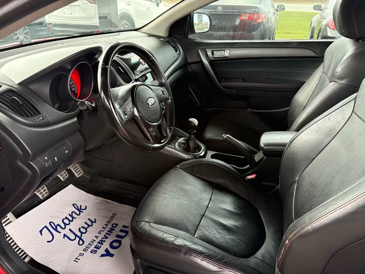 Kia Forte снимка Kia Forte