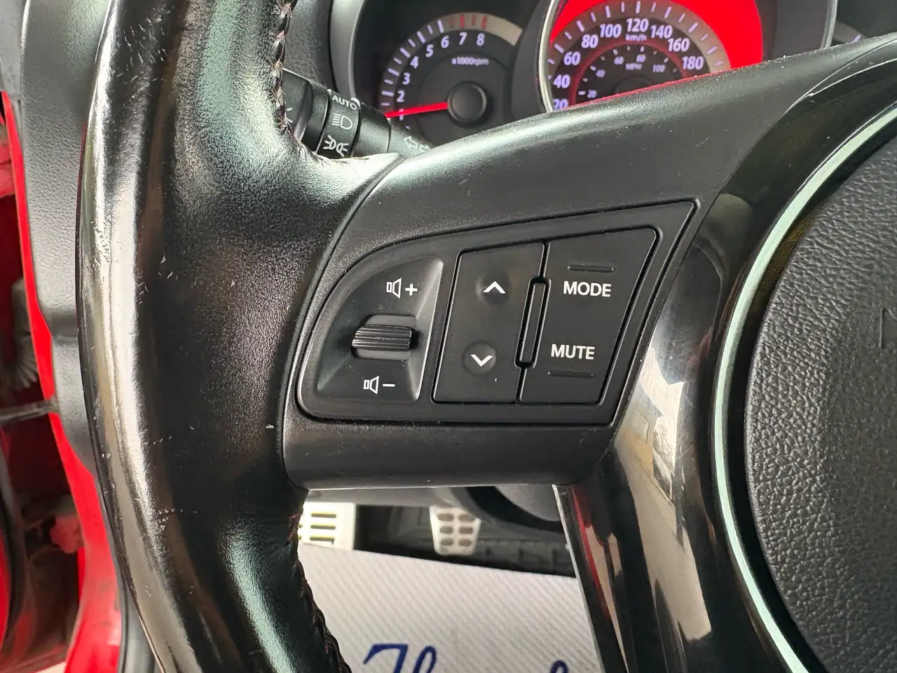 Kia Forte снимка Kia Forte