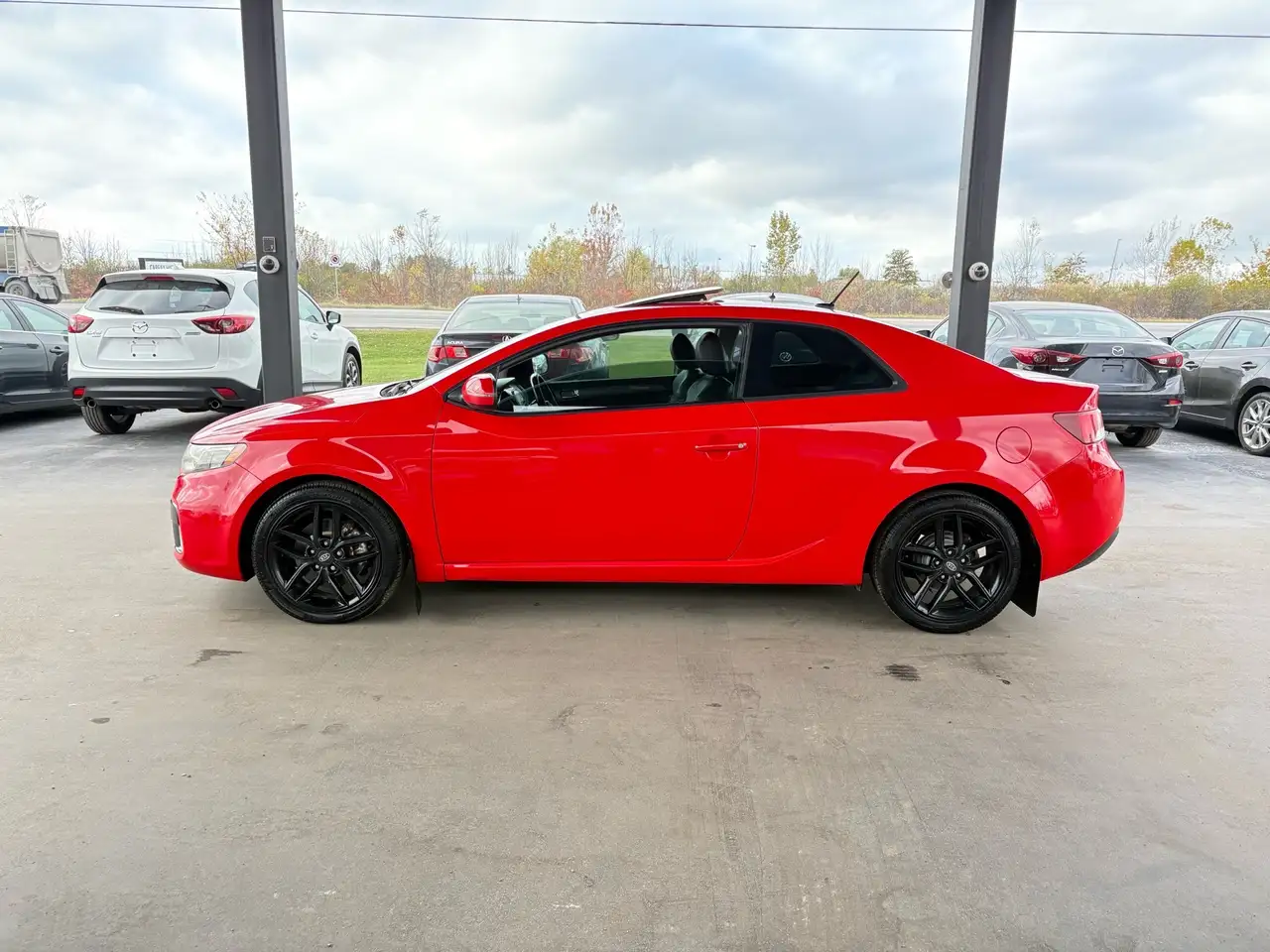 Kia Forte снимка Kia Forte