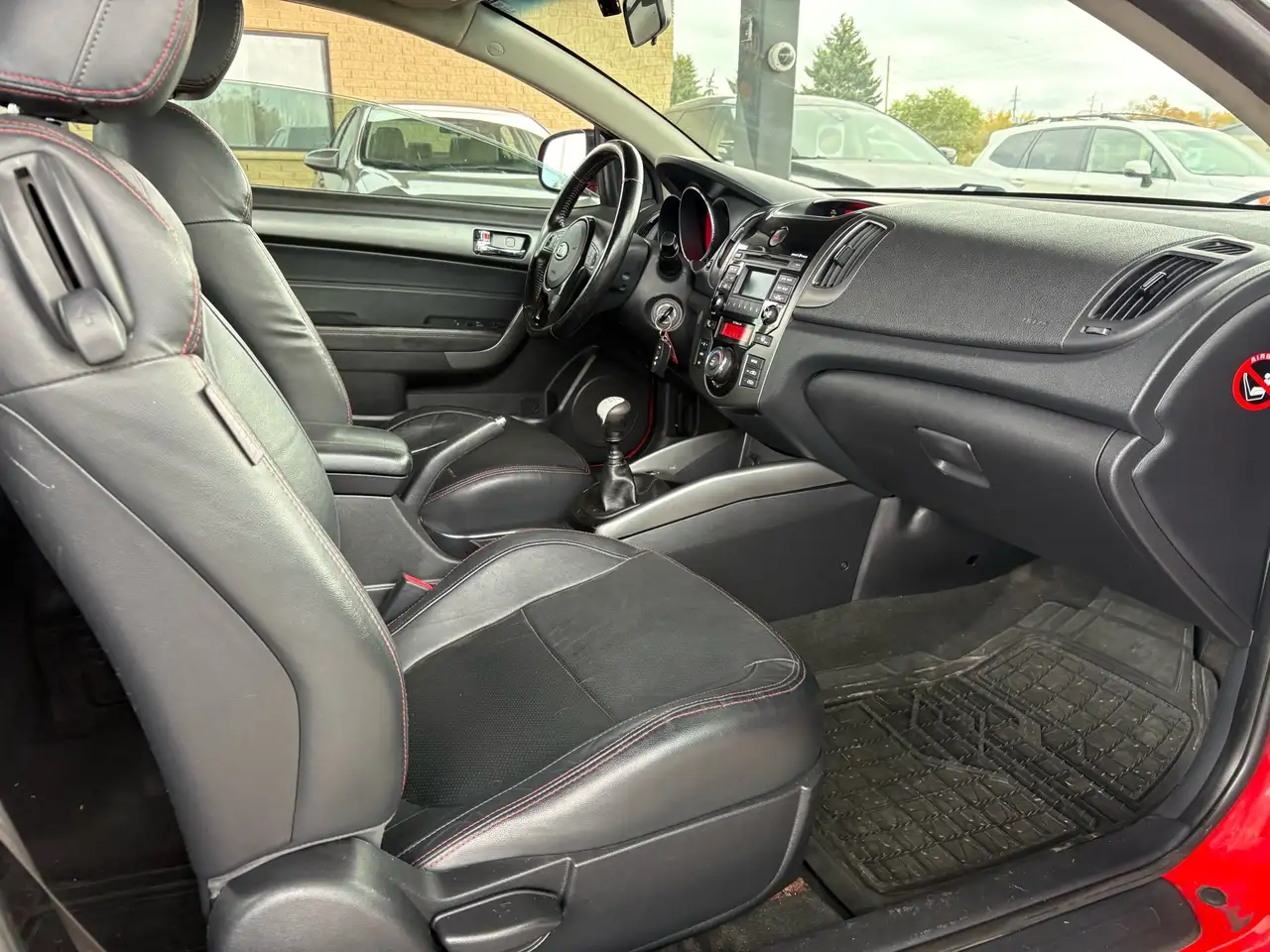 Kia Forte снимка Kia Forte