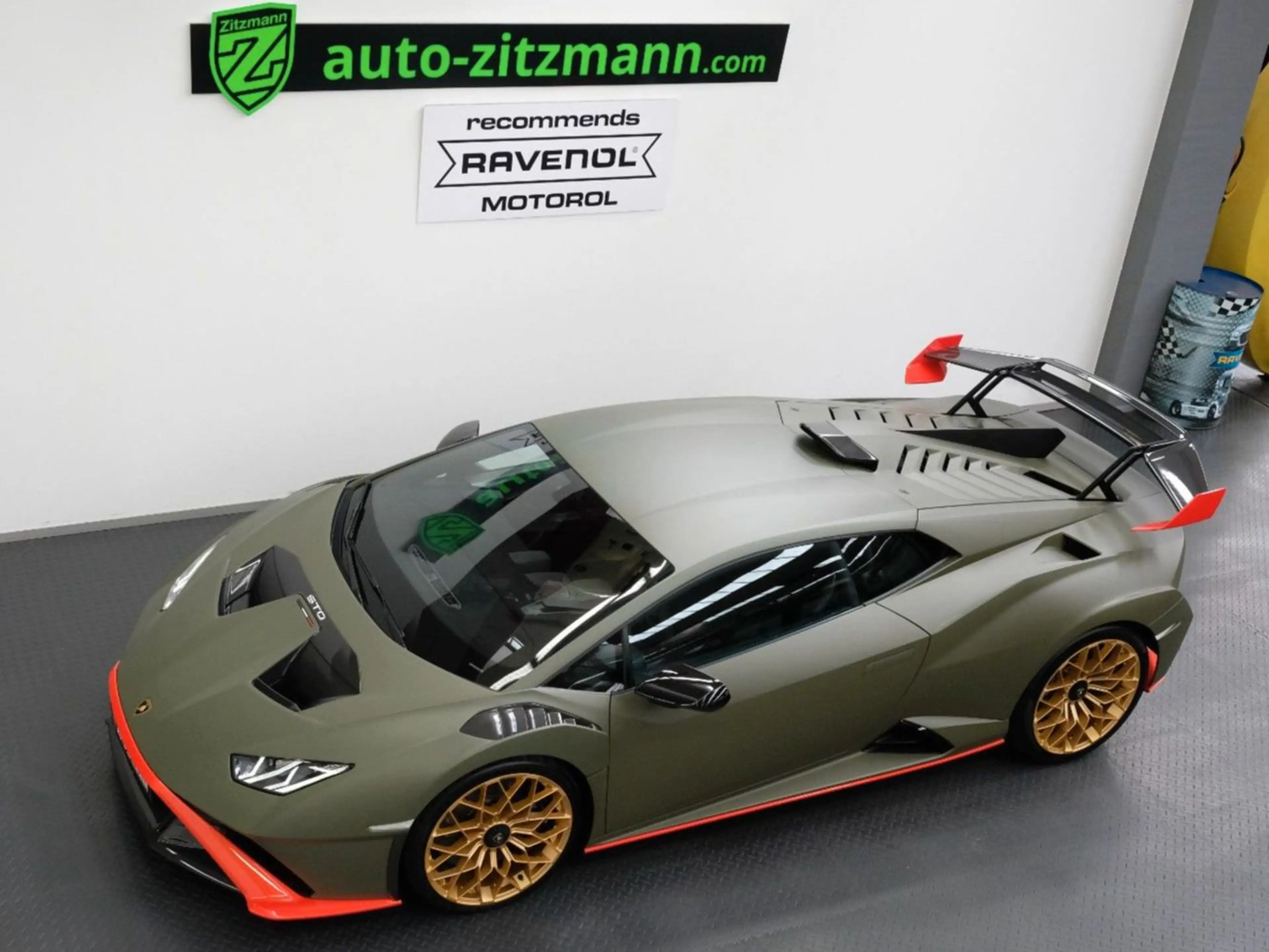 Lamborghini Huracán STO/VERDETURBINE/CARBON/LIFT/RACING SEAT — photo 3