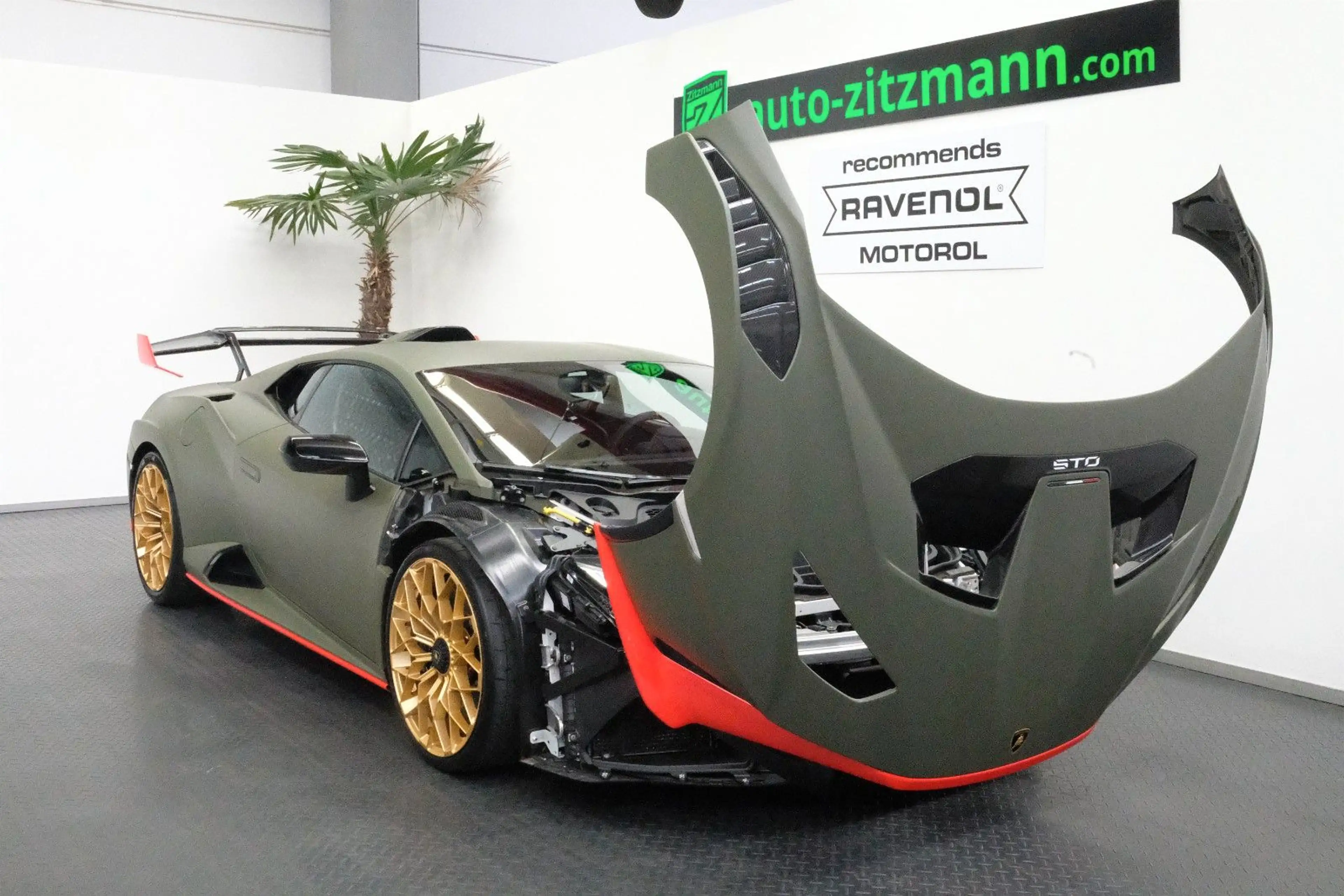 Lamborghini Huracán STO/VERDETURBINE/CARBON/LIFT/RACING SEAT — photo 10