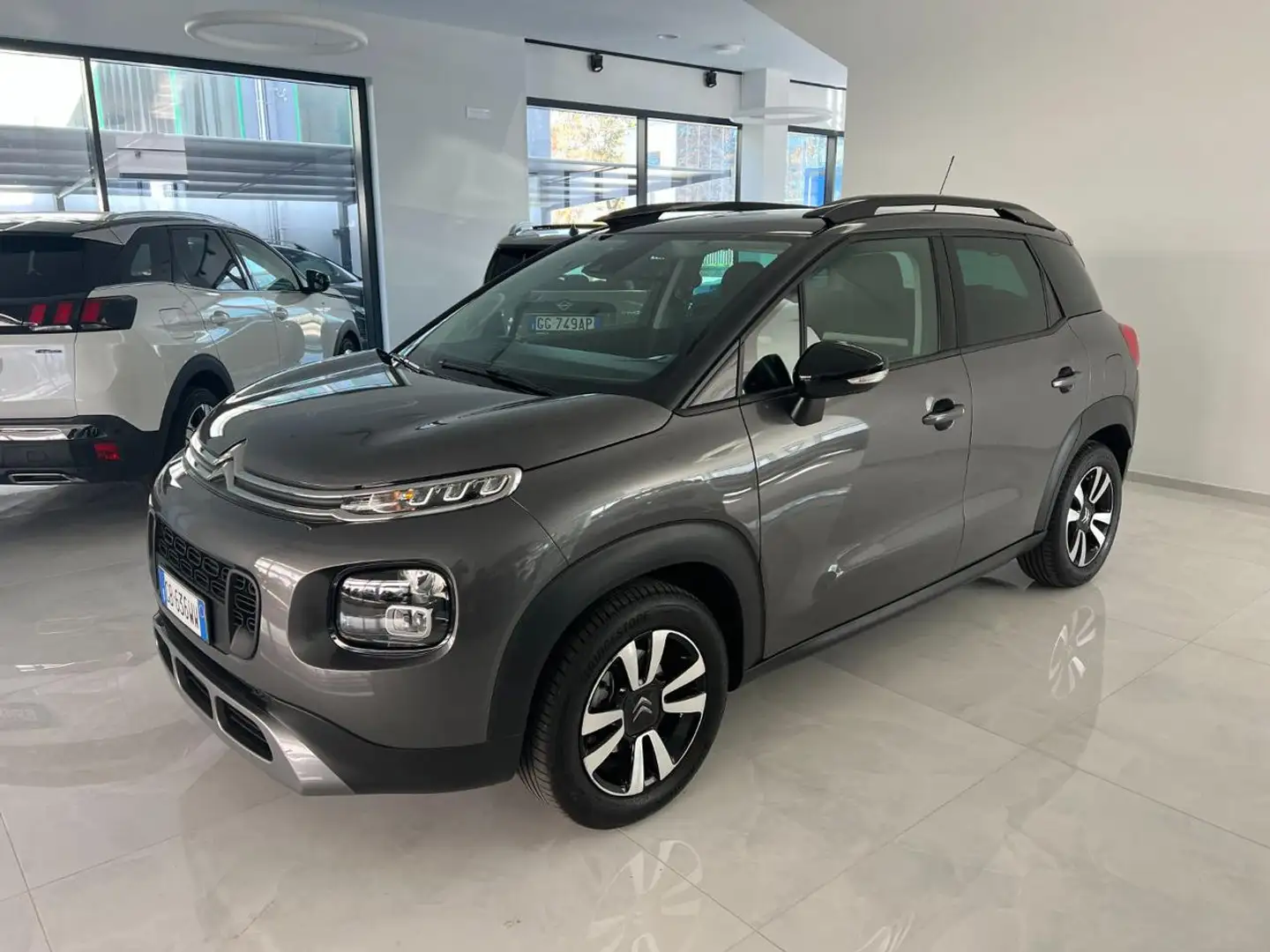 Citroen C3 Aircross PureTech 110 S&S Shine Apple Carplay Gris - 1