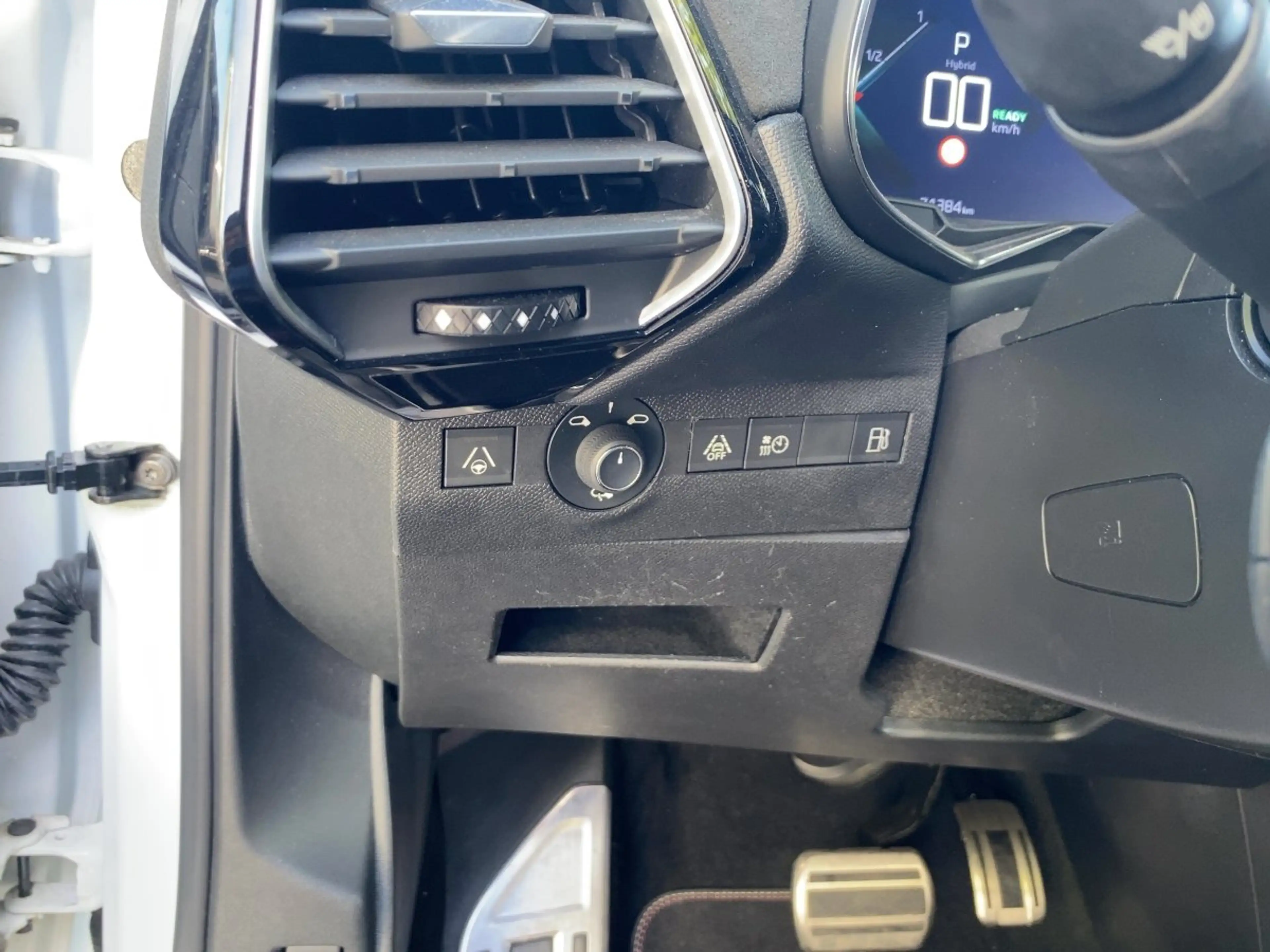 DS Automobiles DS 7 Crossback S&S 4x2 E-Tense Performance Line — photo 17