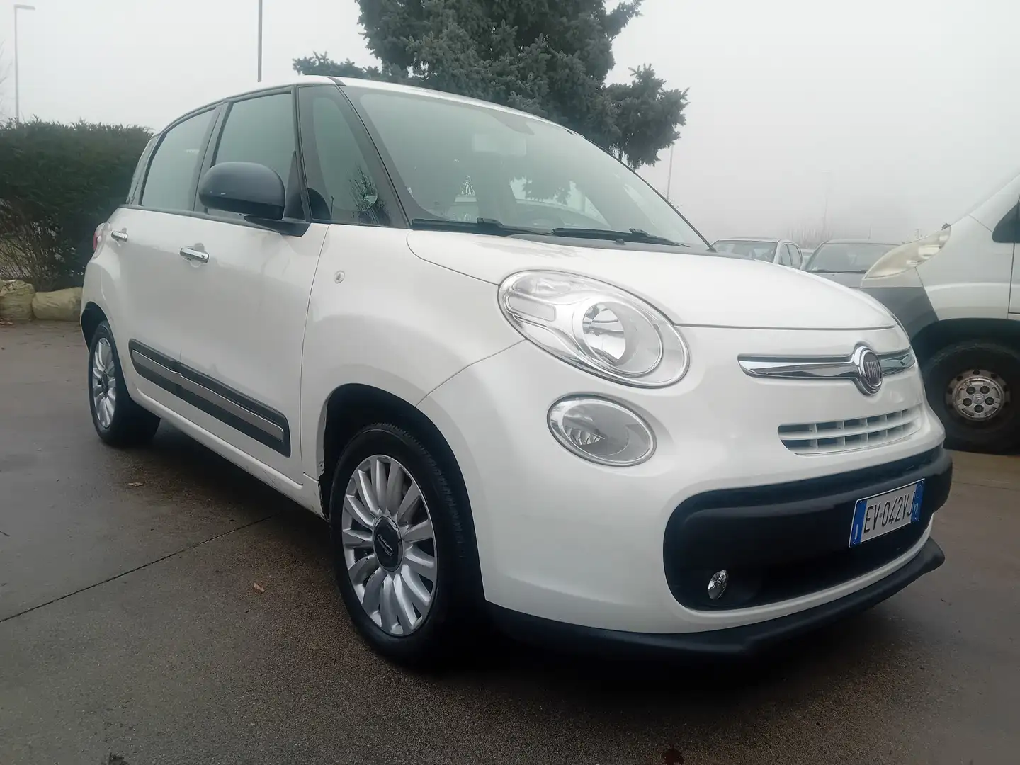 Fiat 500L 500L 2012 1.3 mjt Lounge 85cv Weiß - 2