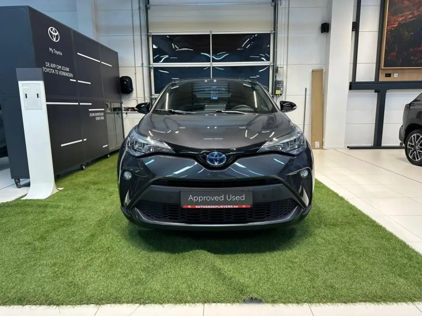 Toyota C-HR 1.8 HYB C-LUB BI-TONE Grau - 2