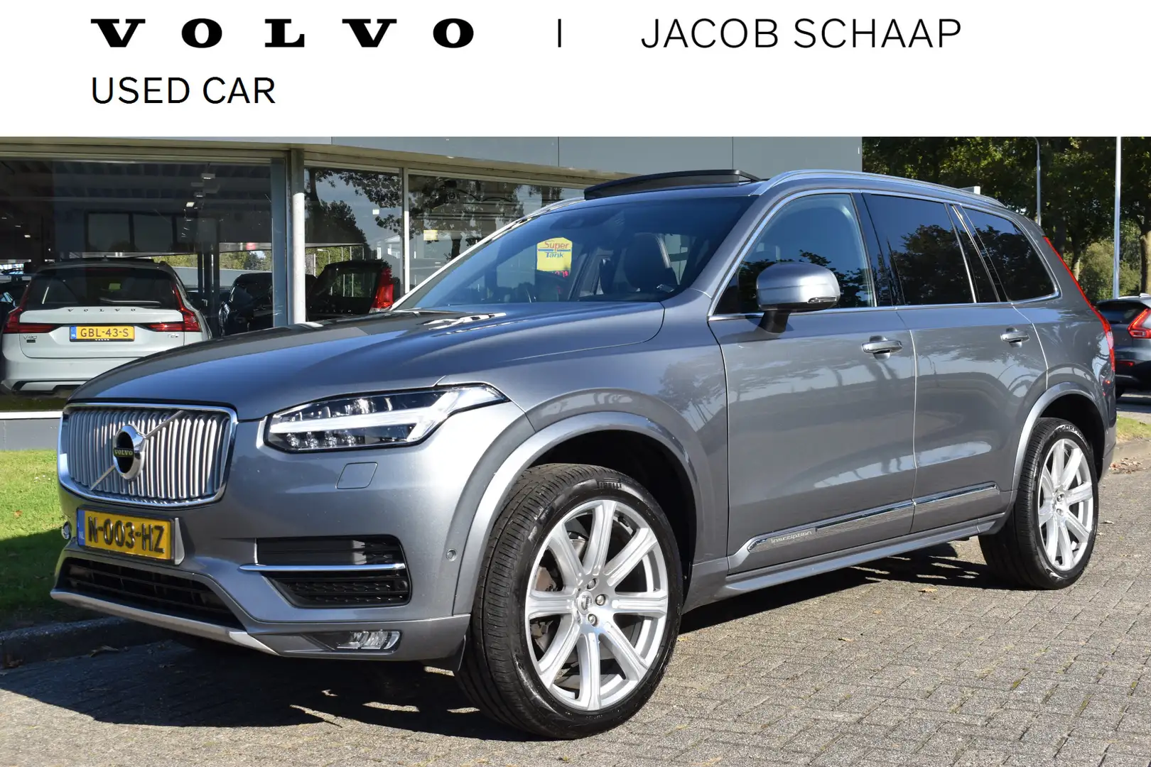Volvo XC90 T6 AWD 320PK Inscription | Luchtvering | B&W Audio Grijs - 1