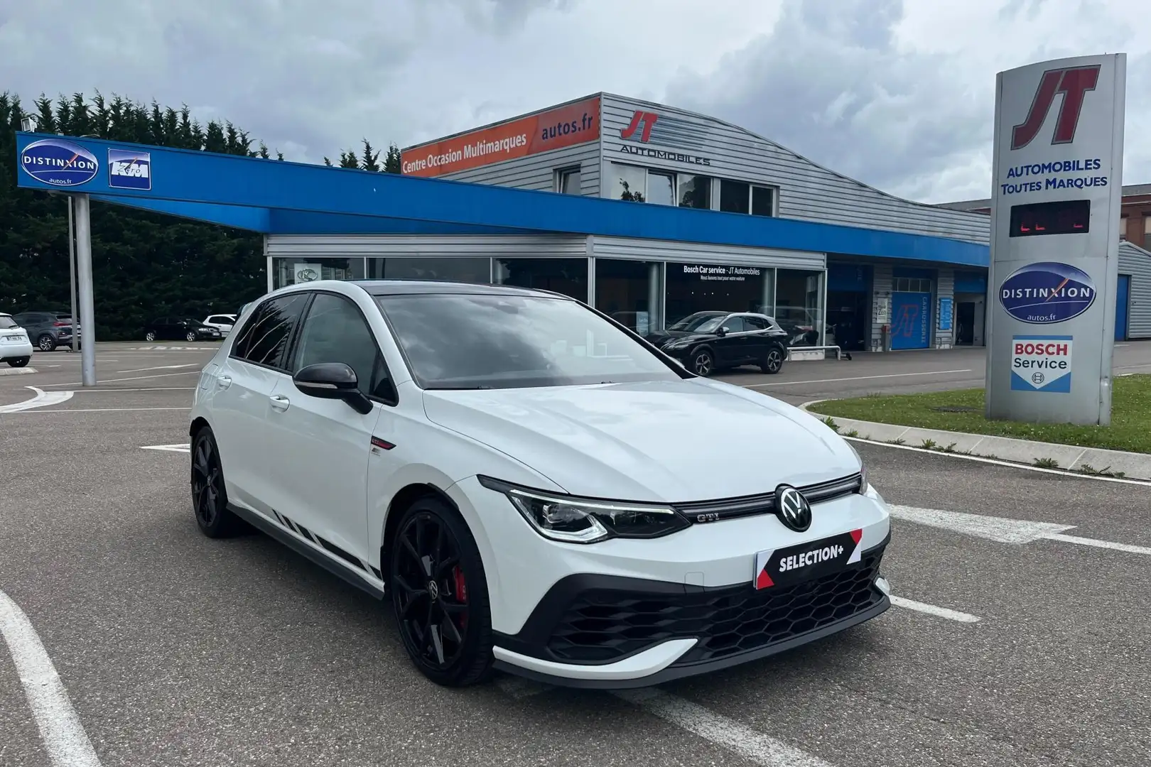 Volkswagen Golf Golf 2.0 TSI - 300 - BV DSG 7  VIII BERLINE GTI Cl Blanc - 1