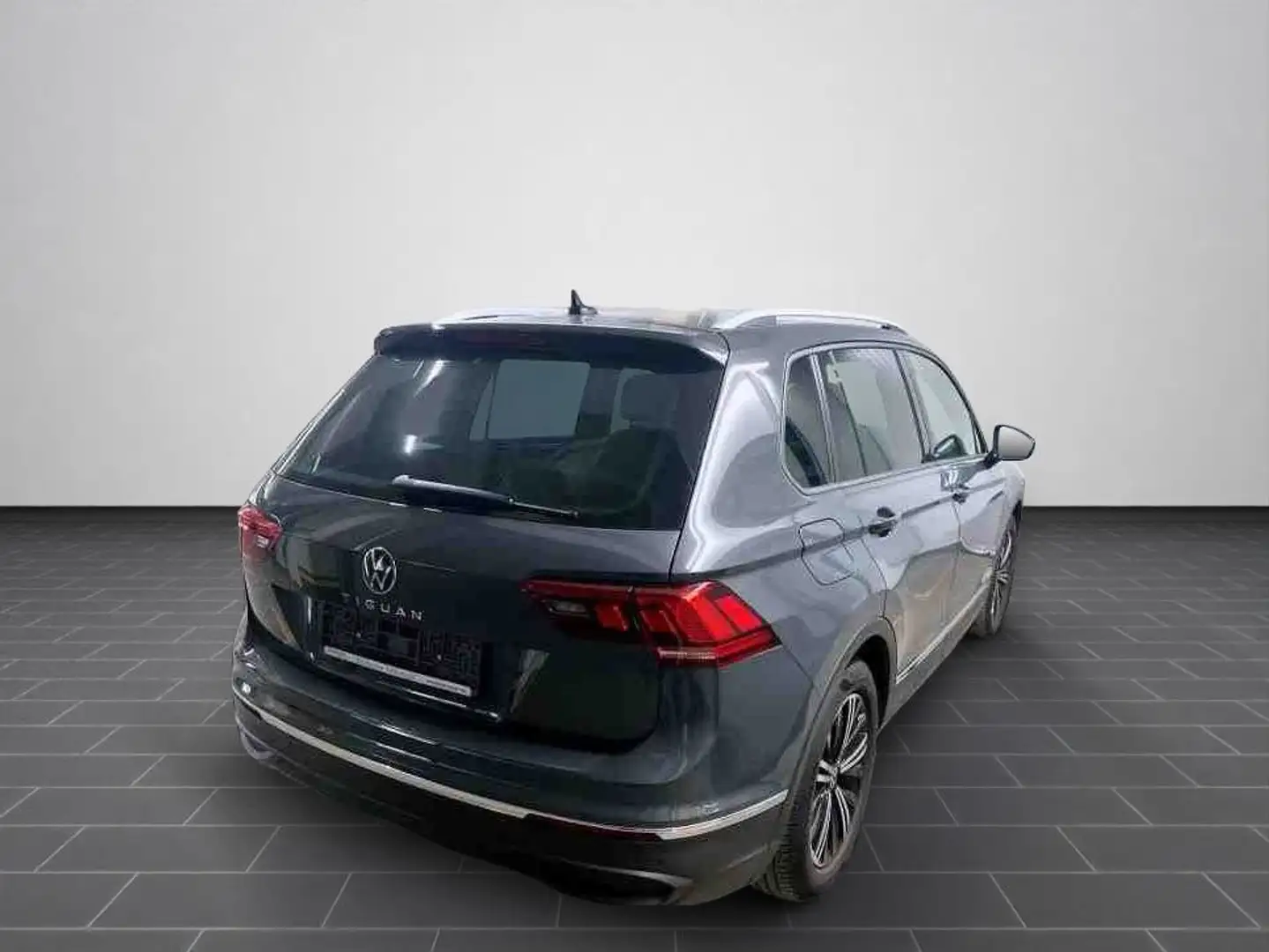 Volkswagen Tiguan 1.5 TSI United OPF 110 kW 7-Gang-DSG Grau - 2