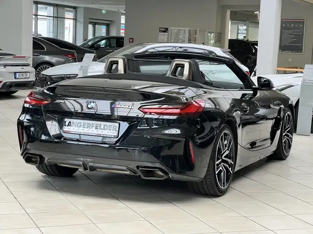 BMW Z4 view 4