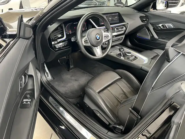 BMW Z4 view 13
