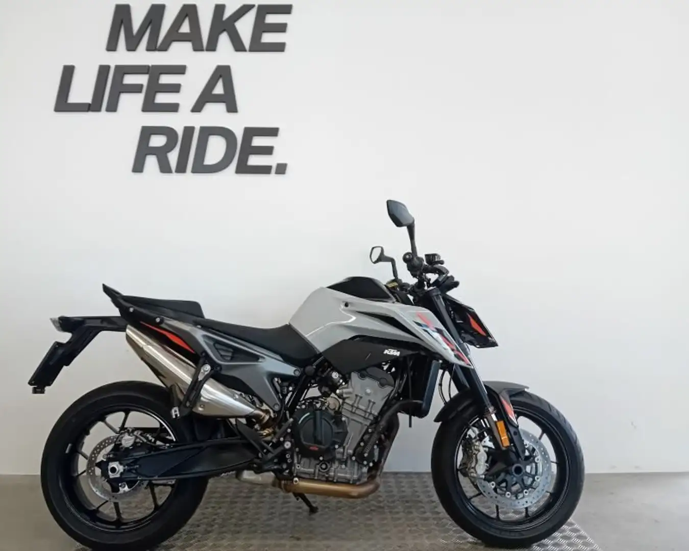 KTM 790 Duke Grigio - 1
