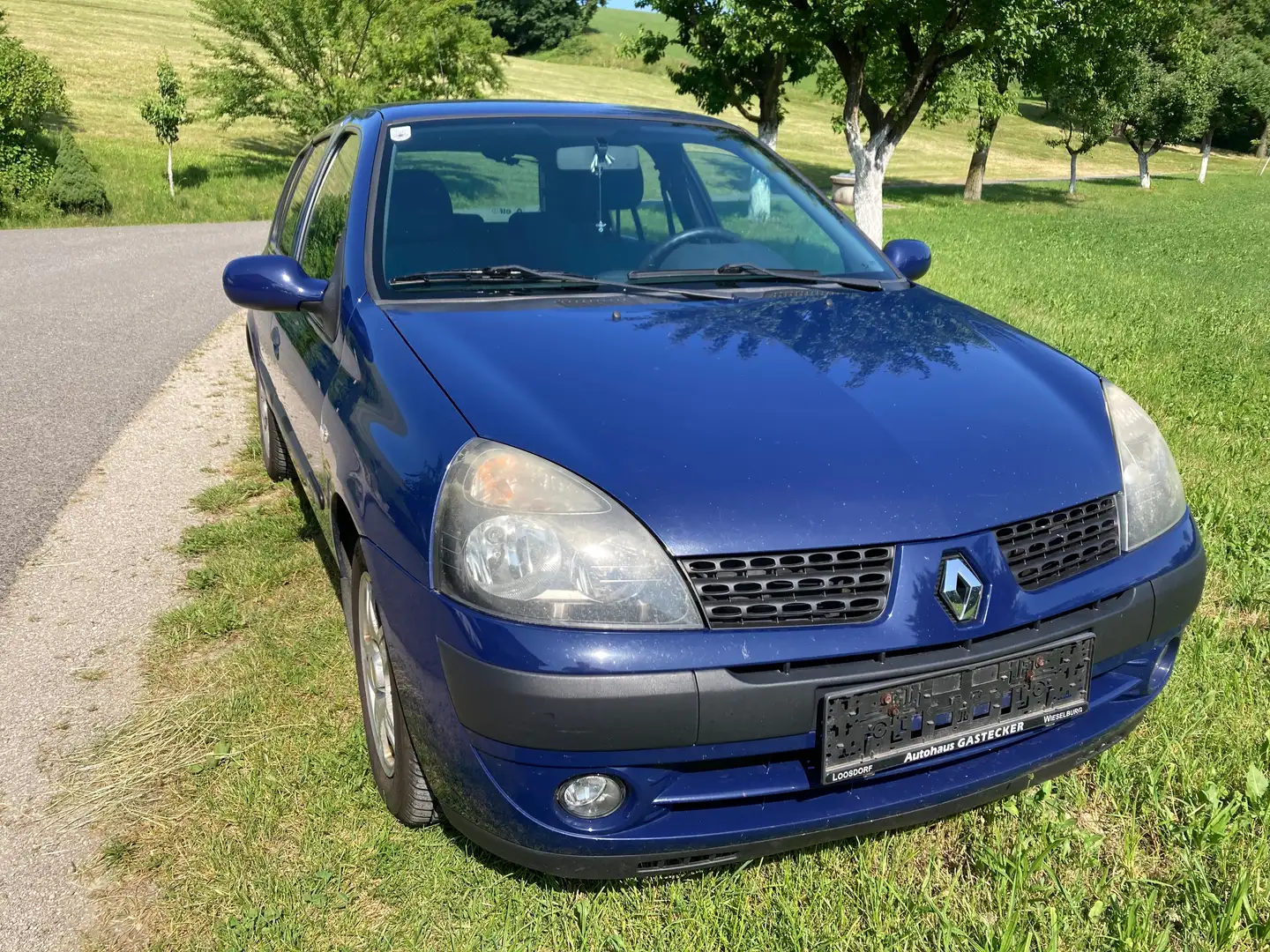 Renault Clio Billabong 1,5 dCi Blau - 1