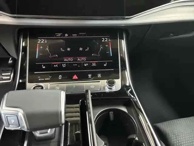 Audi Q8 TFSI e quattro 290 kW Ansicht 16