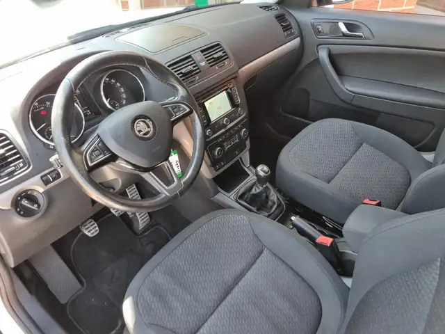 Skoda Yeti view 21