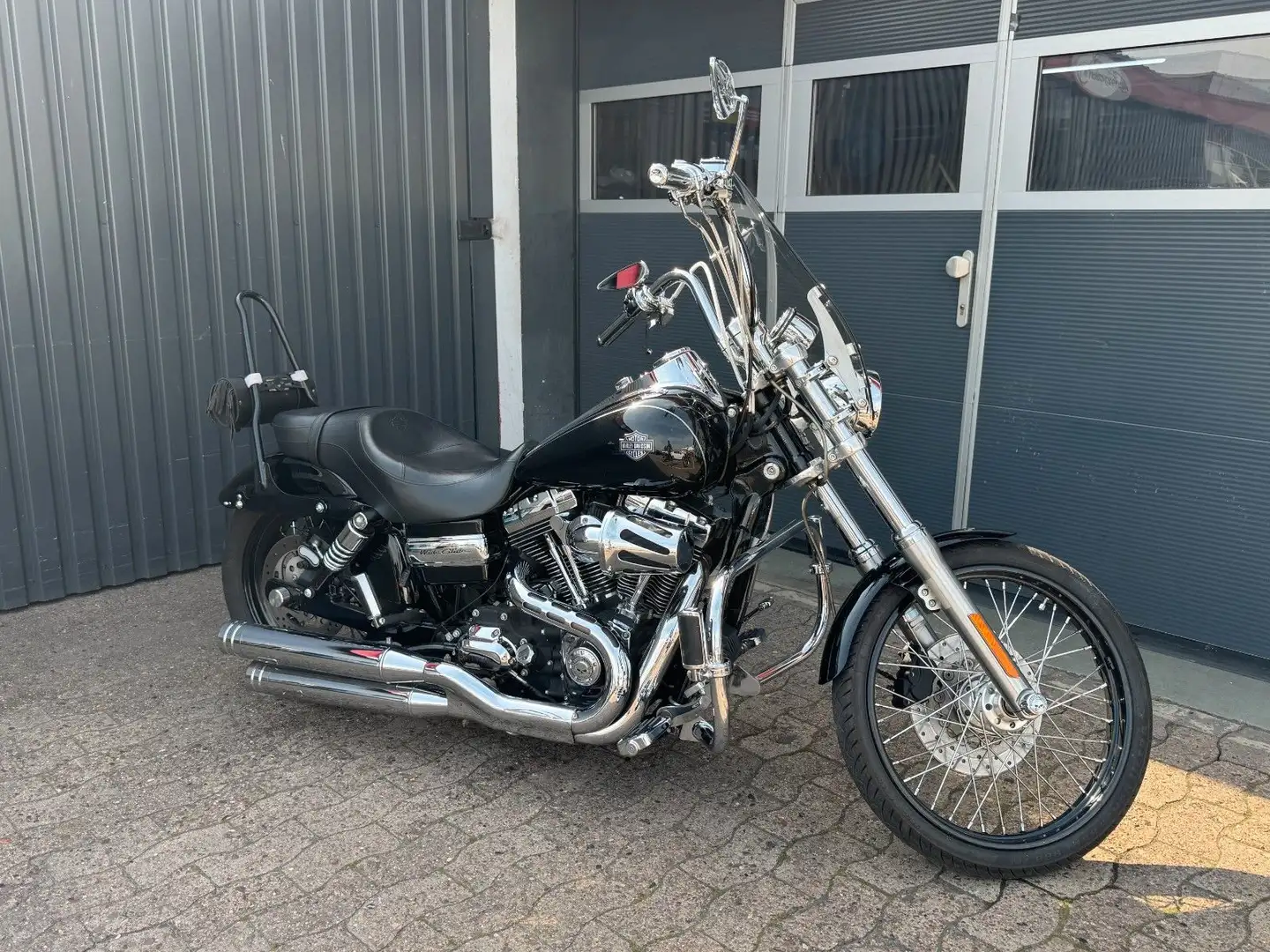 Harley-Davidson Dyna Wide Glide FXDWG Чорний - 1