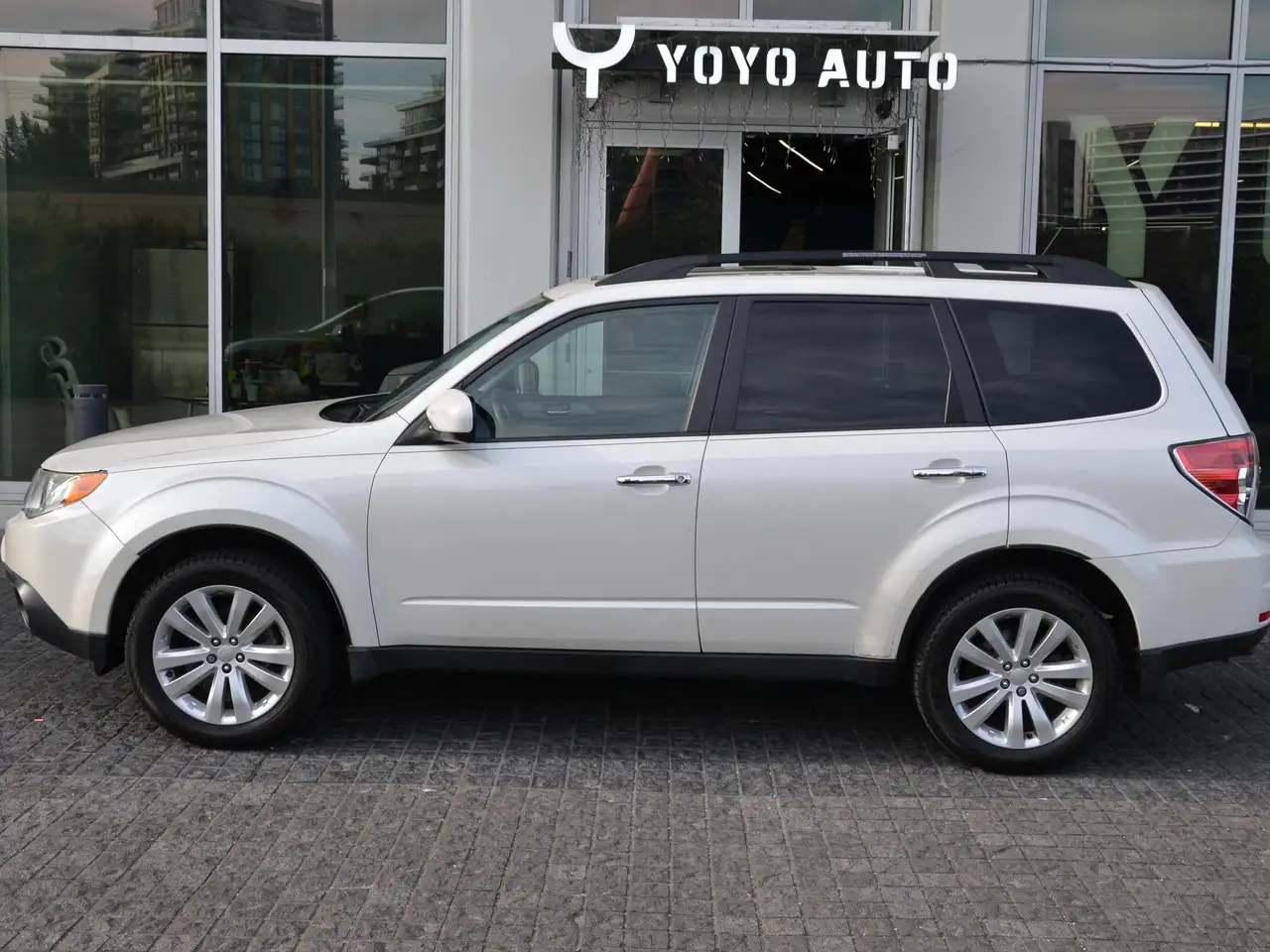Subaru Forester снимка Subaru Forester