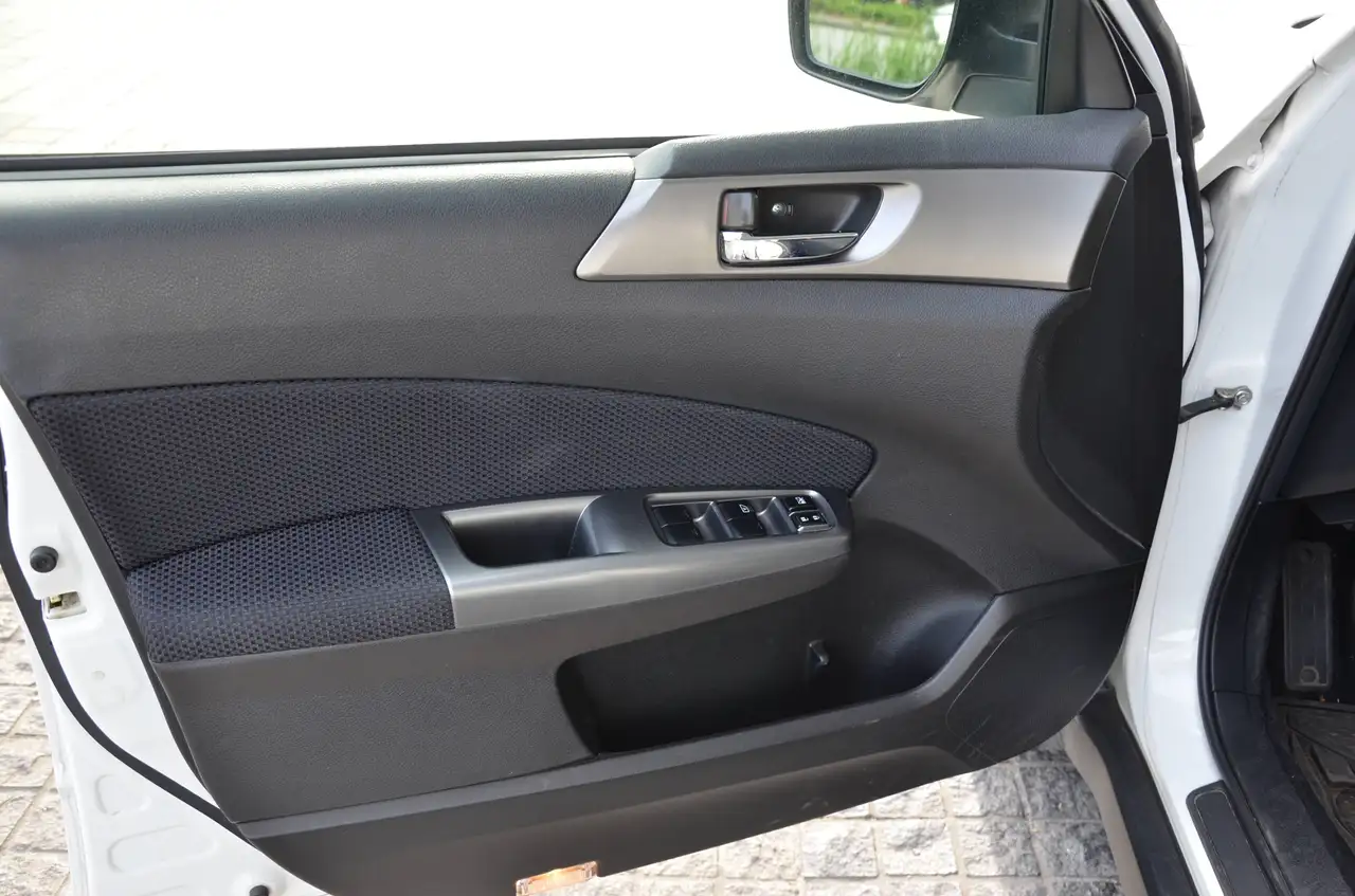 Subaru Forester снимка Subaru Forester