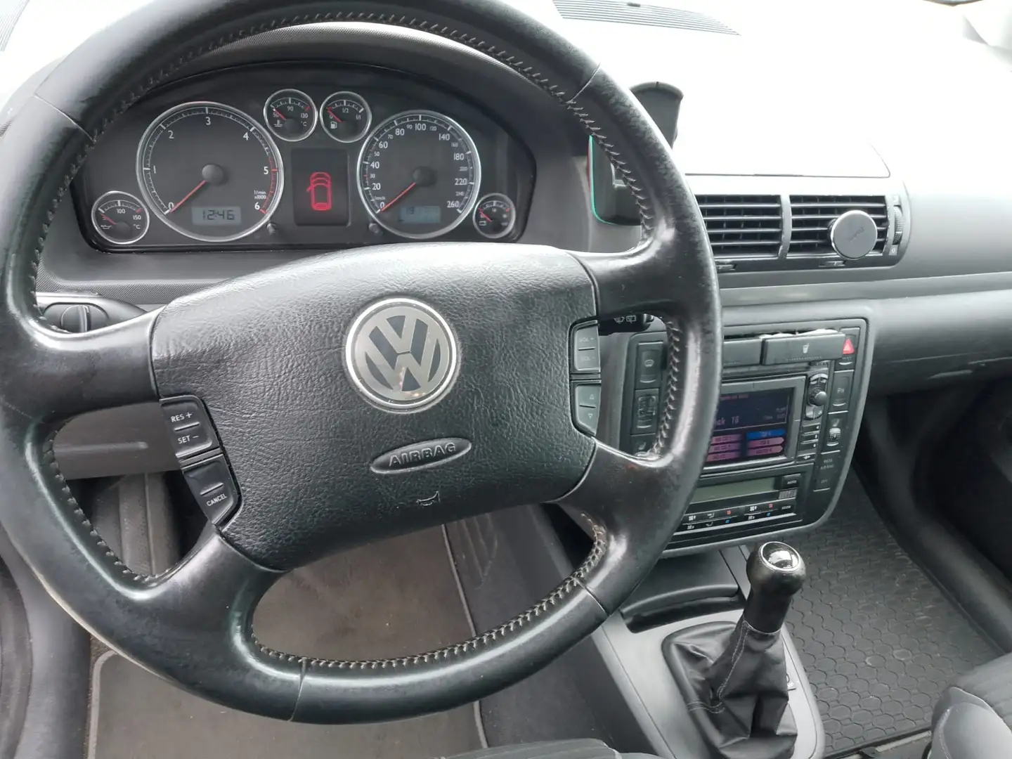 Volkswagen Sharan 2.0 TDI - 2