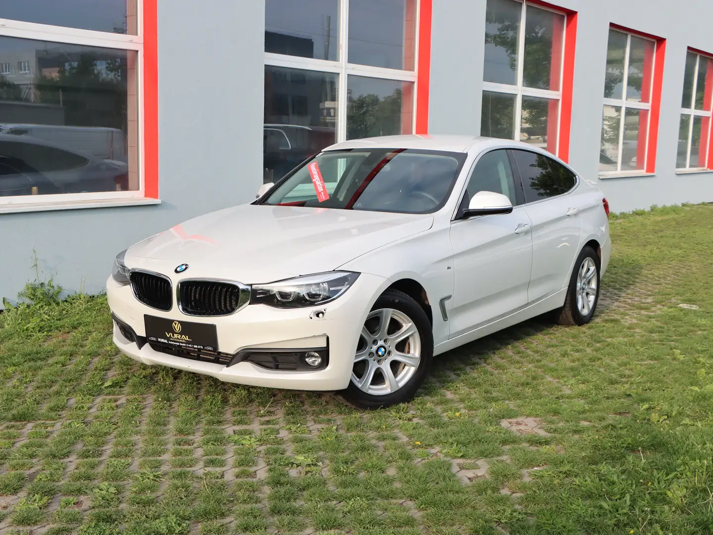 BMW 320 d Gran Turismo | LED | Aut. | Blanc - 1