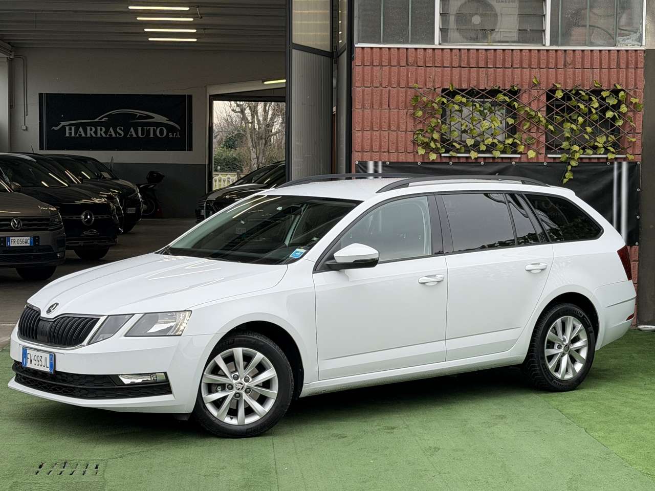 Skoda Octavia Wagon 1.6 tdi Style 115cv dsg